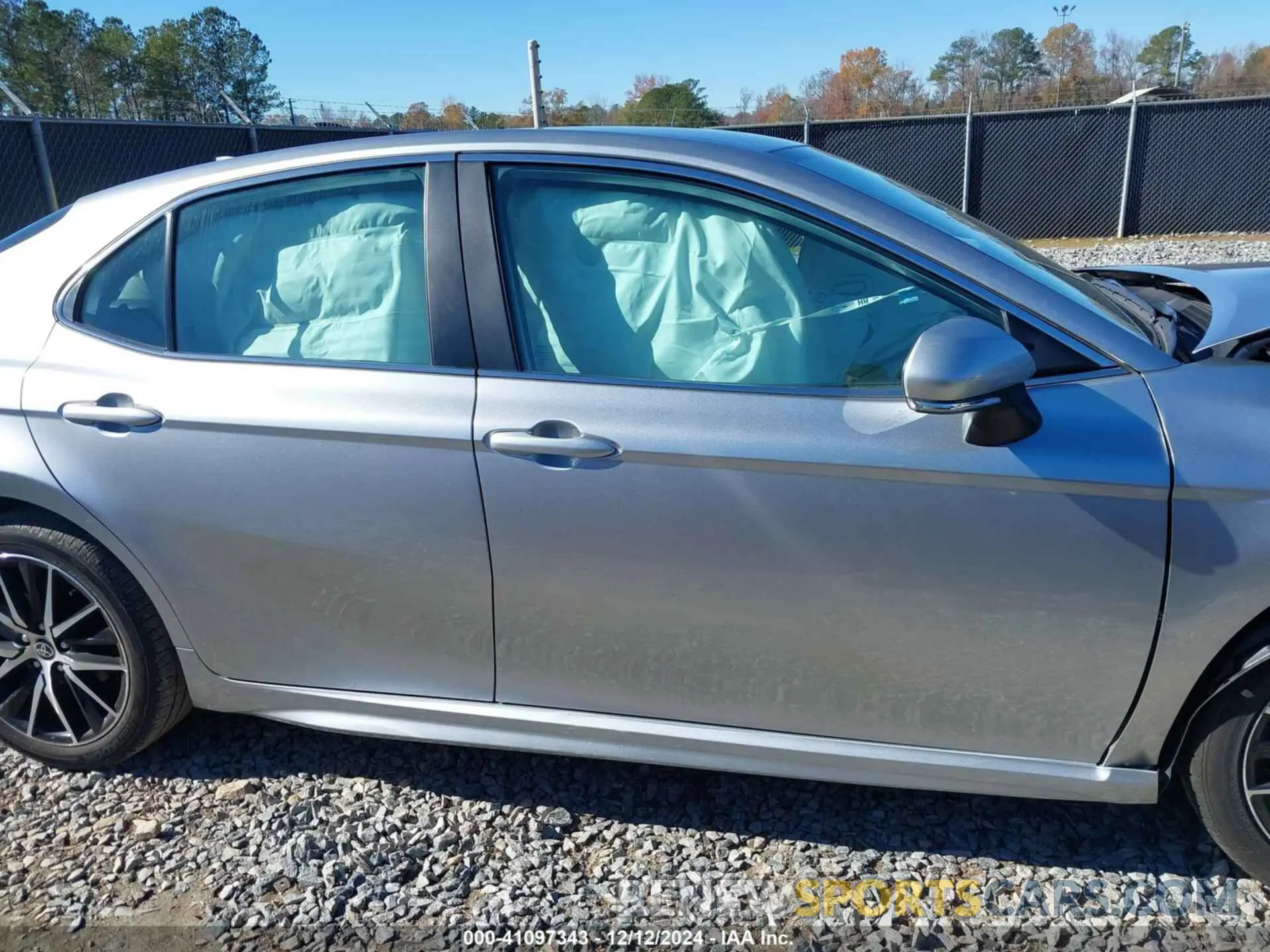 14 Photograph of a damaged car 4T1G11AK3RU867914 TOYOTA CAMRY 2024