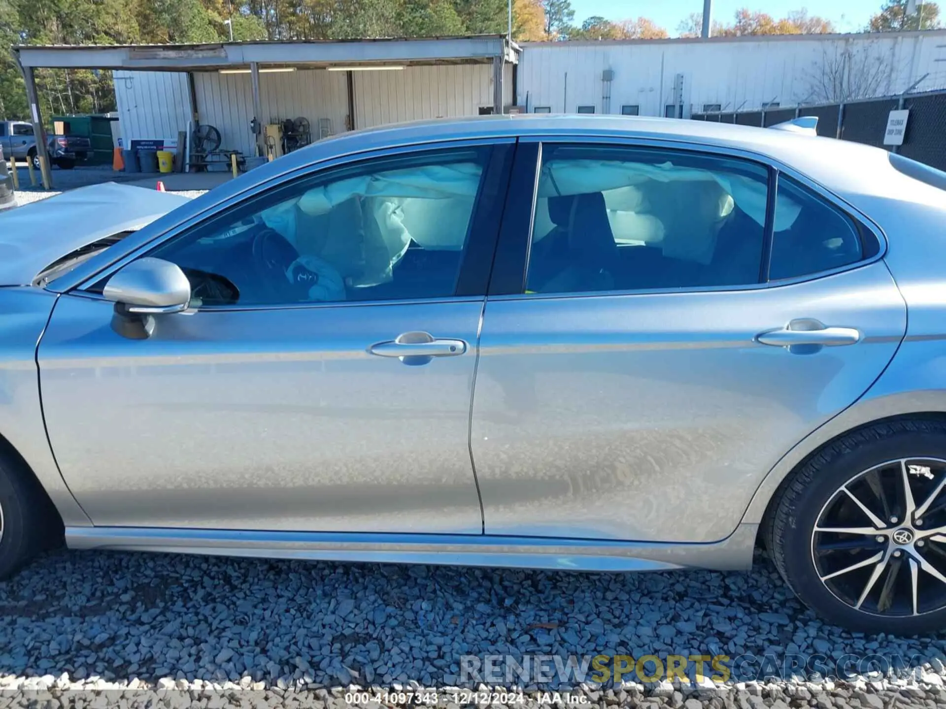 15 Photograph of a damaged car 4T1G11AK3RU867914 TOYOTA CAMRY 2024
