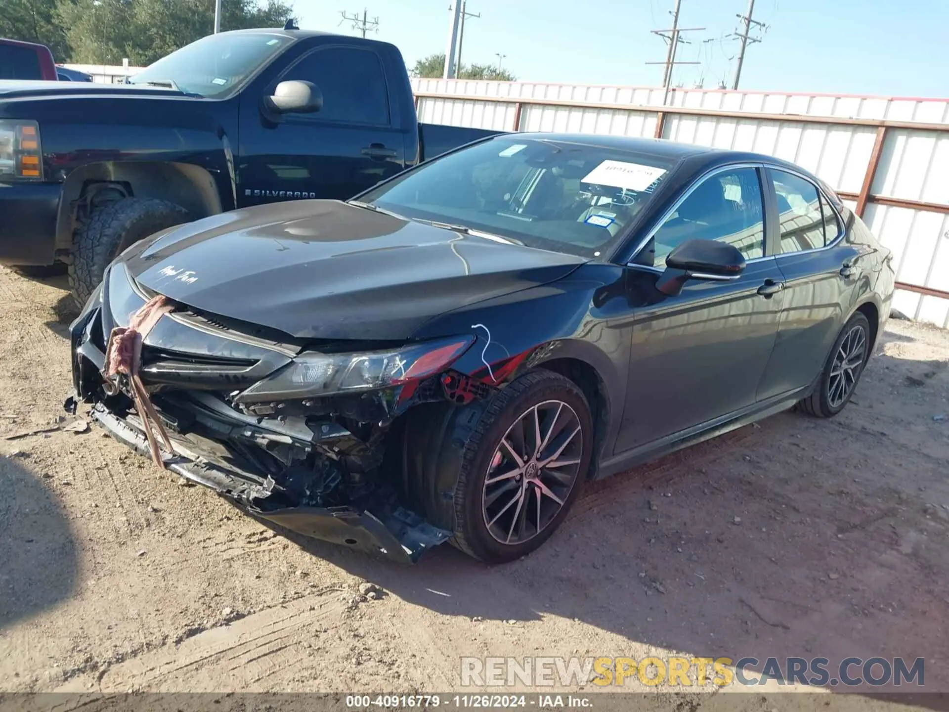 2 Фотография поврежденного автомобиля 4T1G11AK3RU890402 TOYOTA CAMRY 2024