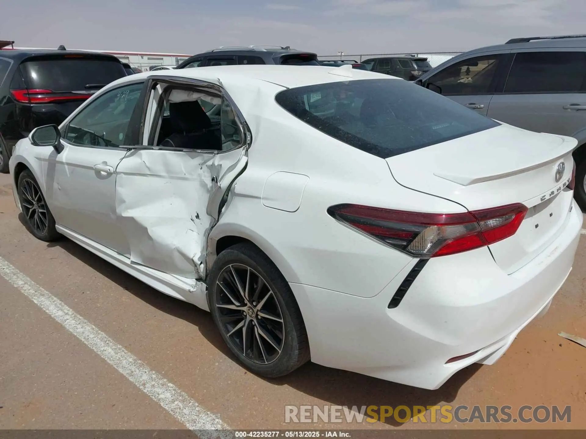 14 Photograph of a damaged car 4T1G11AK4RU891817 TOYOTA CAMRY 2024