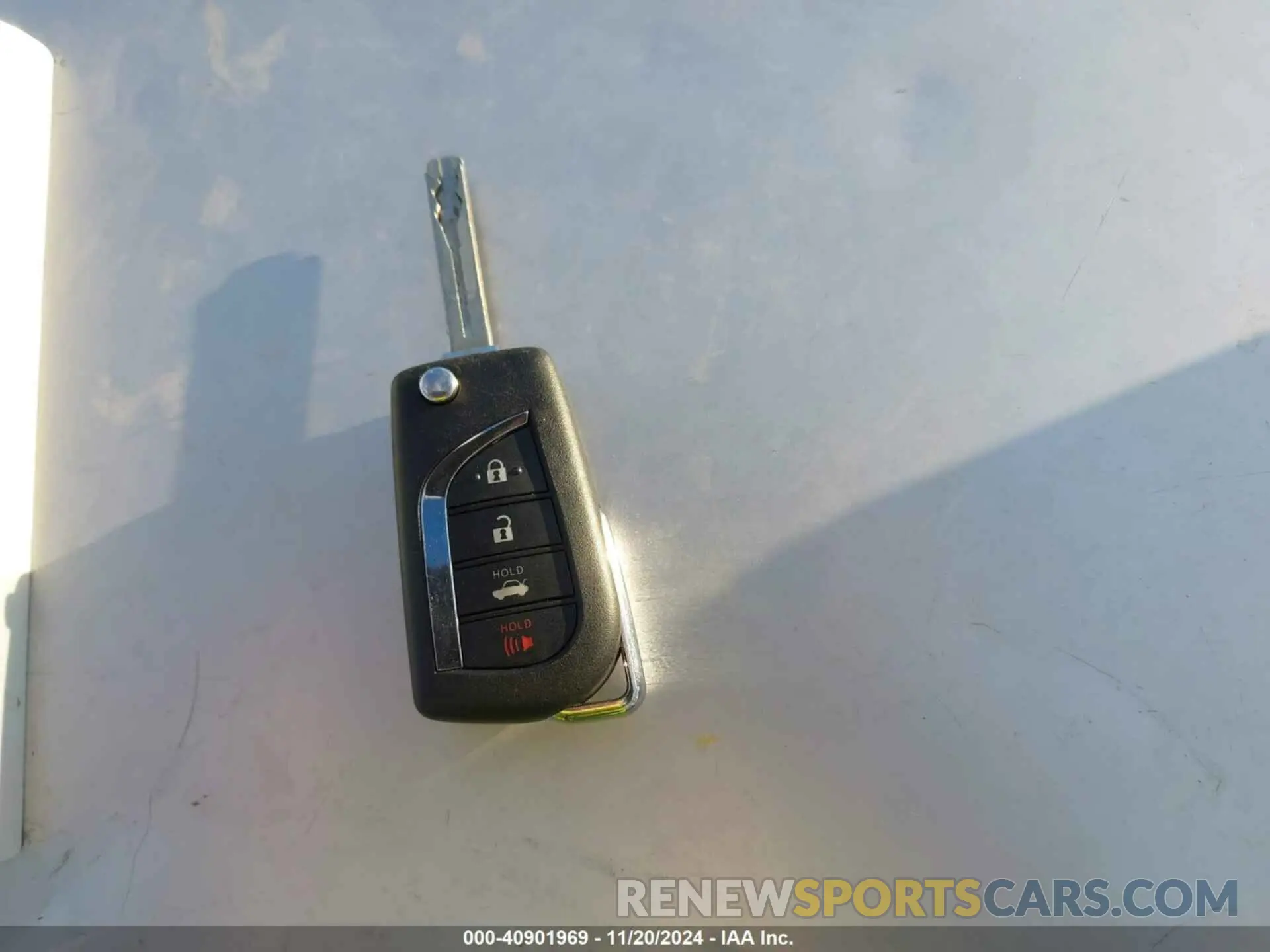 11 Фотография поврежденного автомобиля 4T1G11AK4RU898752 TOYOTA CAMRY 2024