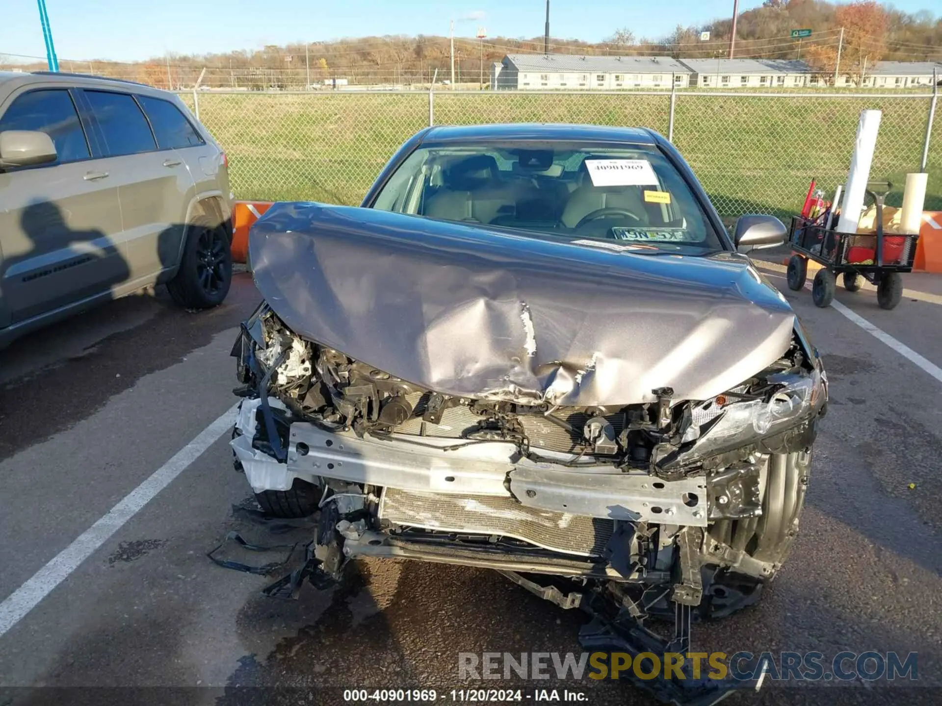 12 Фотография поврежденного автомобиля 4T1G11AK4RU898752 TOYOTA CAMRY 2024