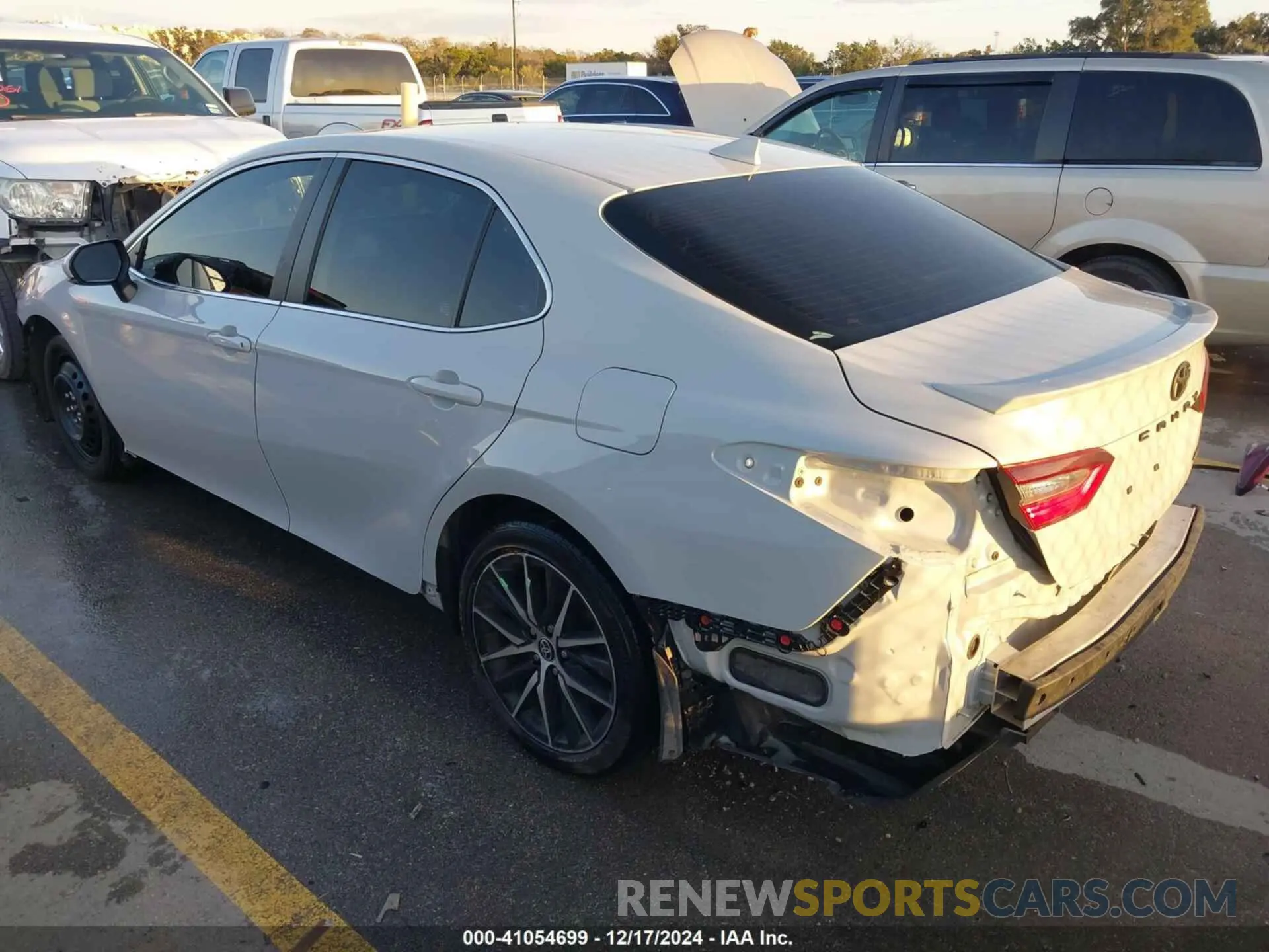 3 Photograph of a damaged car 4T1G11AK5RU208748 TOYOTA CAMRY 2024