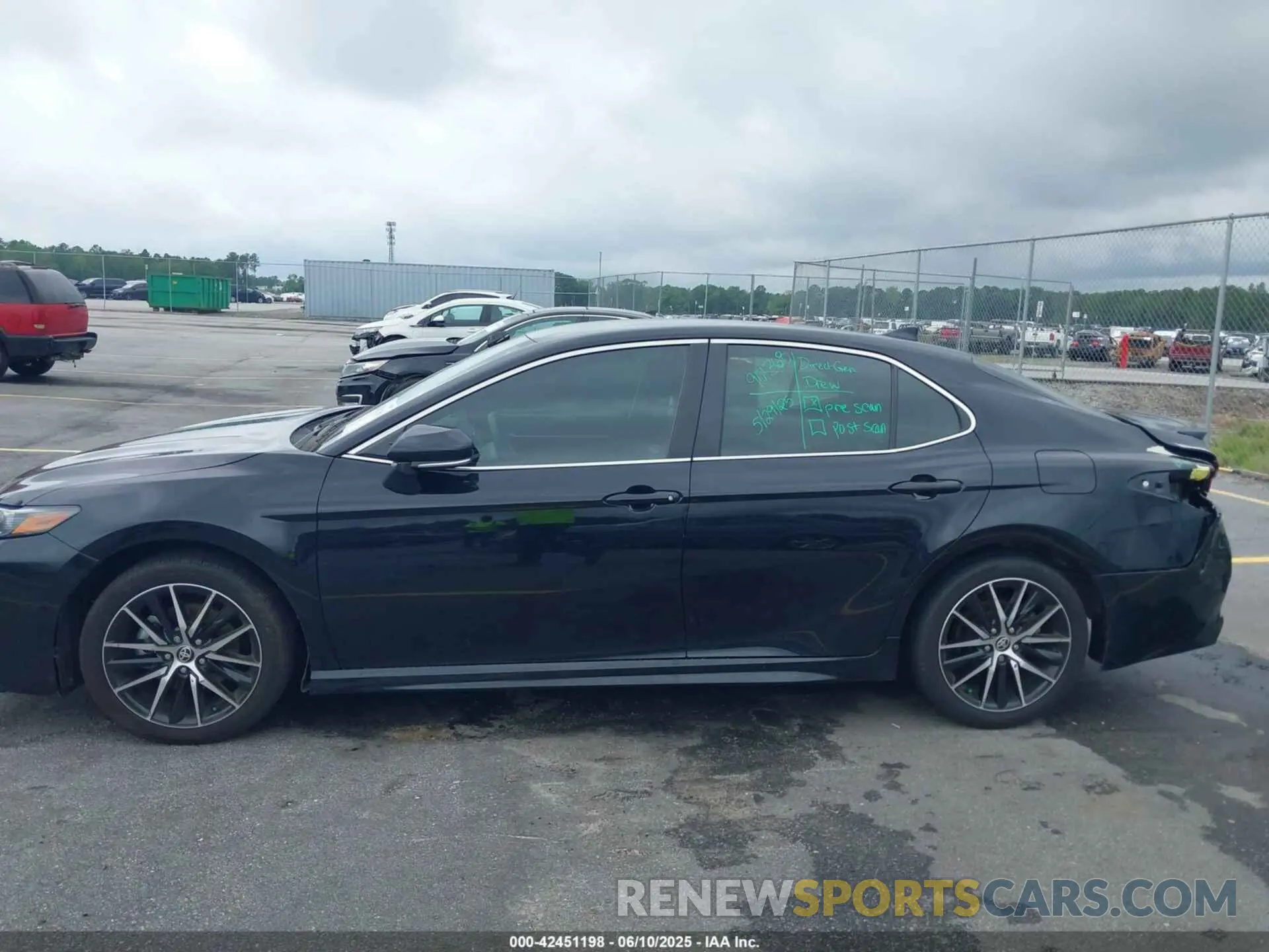 15 Photograph of a damaged car 4T1G11AK5RU238459 TOYOTA CAMRY 2024