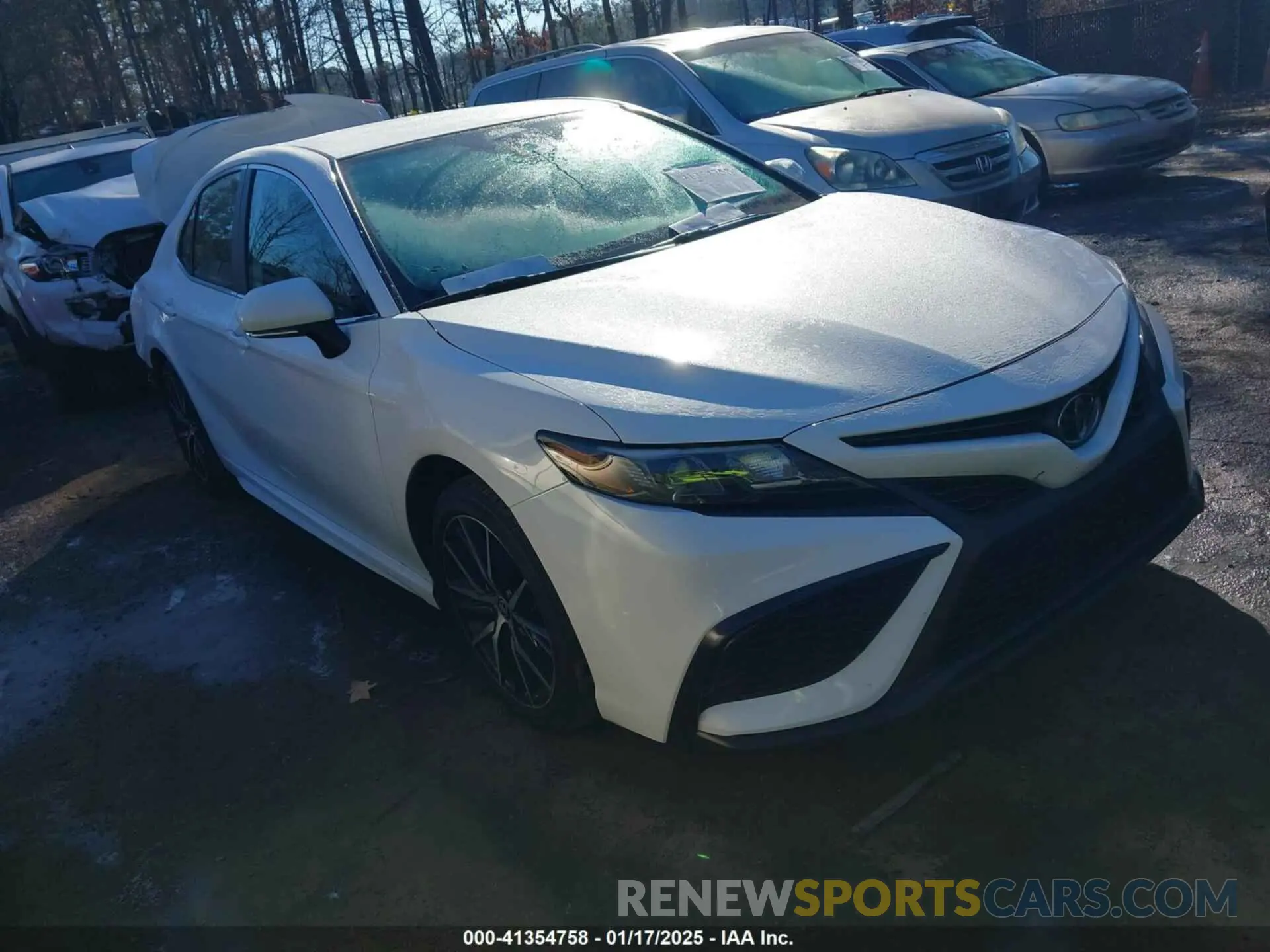 1 Photograph of a damaged car 4T1G11AK5RU243385 TOYOTA CAMRY 2024