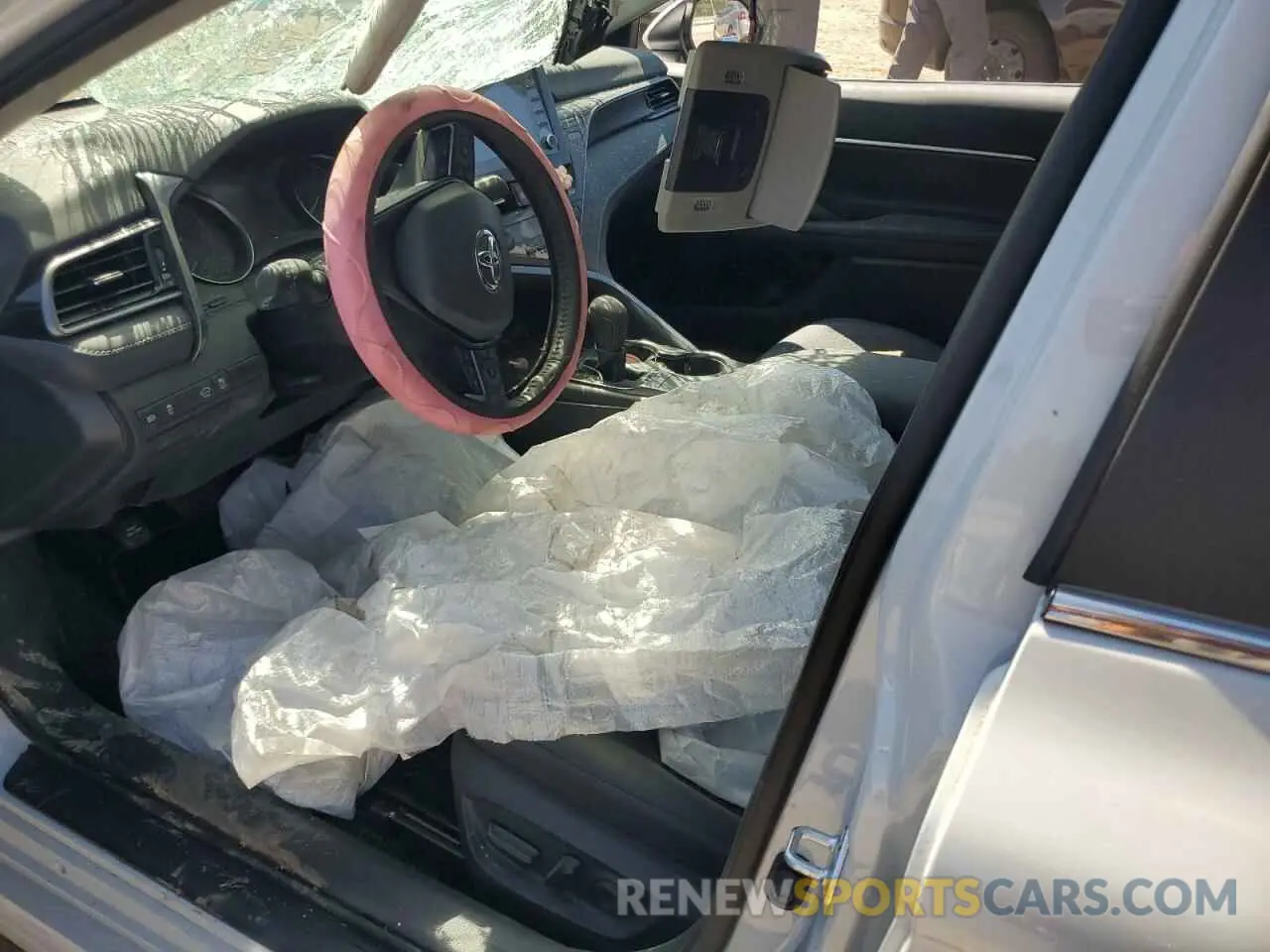 7 Photograph of a damaged car 4T1G11AK5RU260509 TOYOTA CAMRY 2024