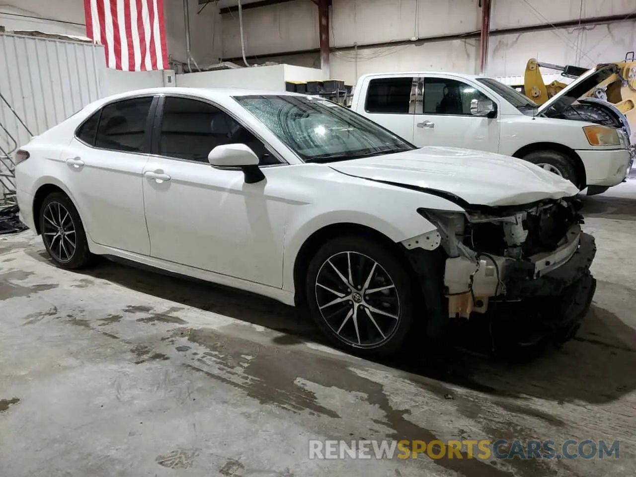 4 Фотография поврежденного автомобиля 4T1G11AK5RU855232 TOYOTA CAMRY 2024
