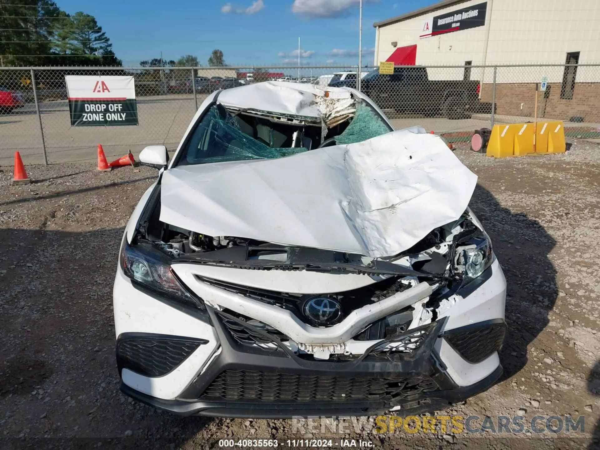 6 Photograph of a damaged car 4T1G11AK5RU886495 TOYOTA CAMRY 2024