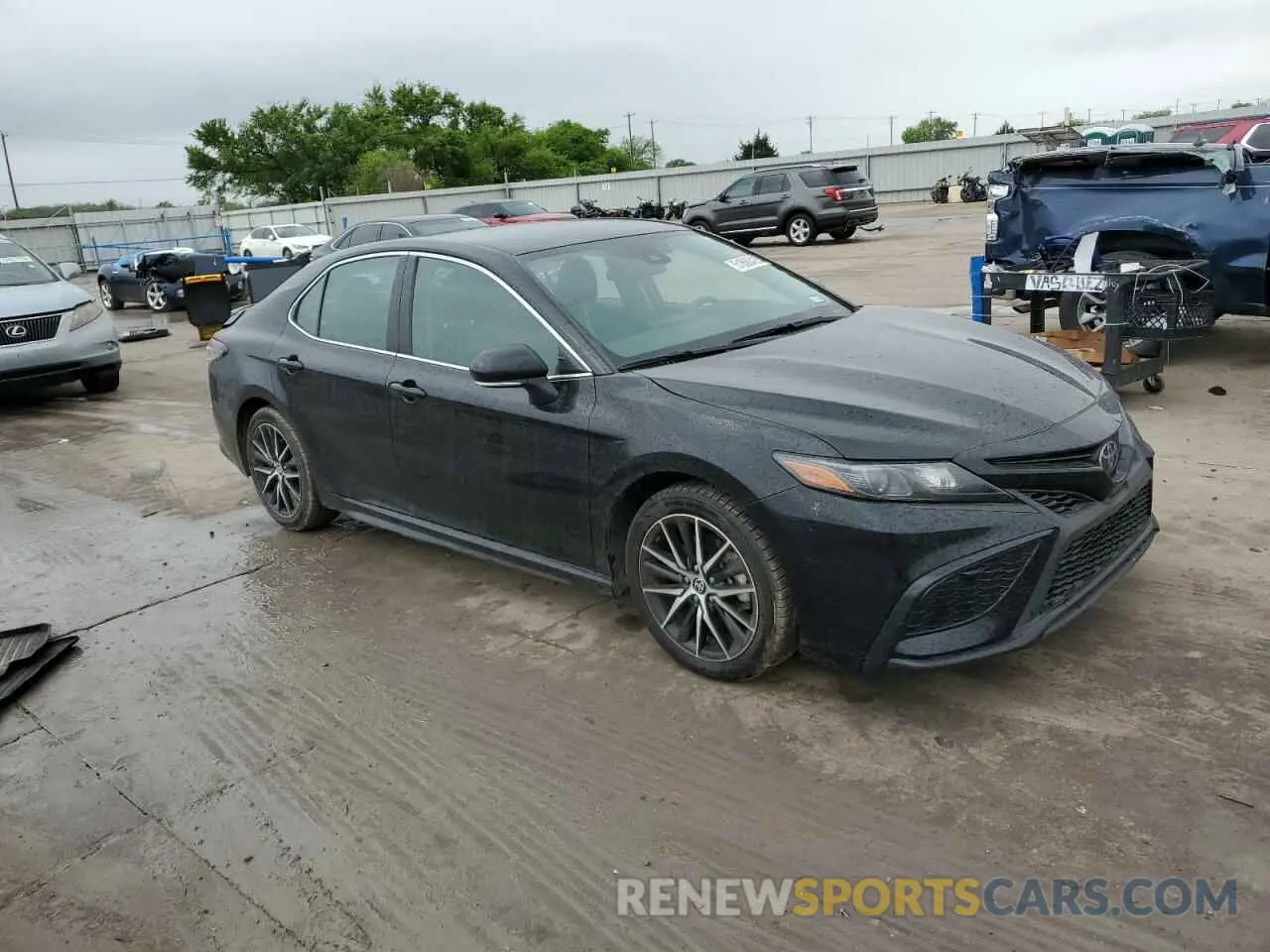 4 Фотография поврежденного автомобиля 4T1G11AK6RU869026 TOYOTA CAMRY 2024