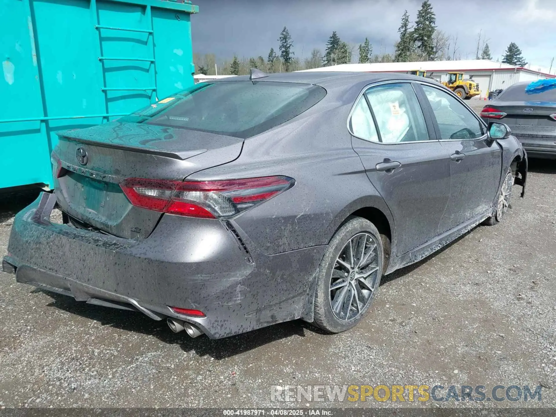 4 Фотография поврежденного автомобиля 4T1G11AK7RU206533 TOYOTA CAMRY 2024