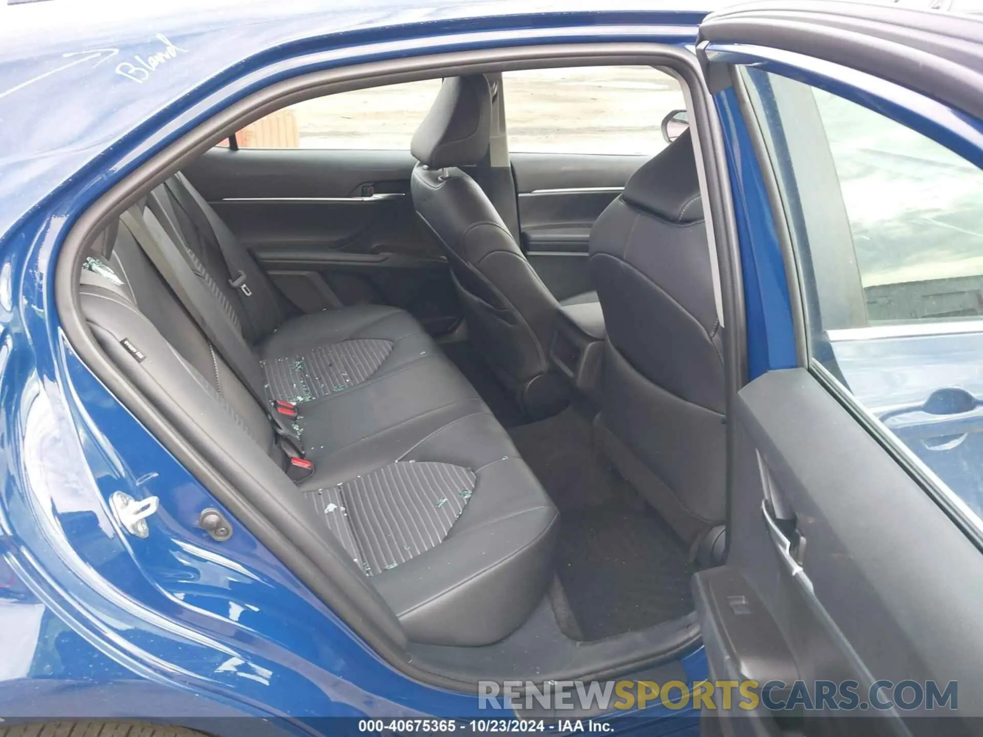 8 Фотография поврежденного автомобиля 4T1G11AK8RU241890 TOYOTA CAMRY 2024