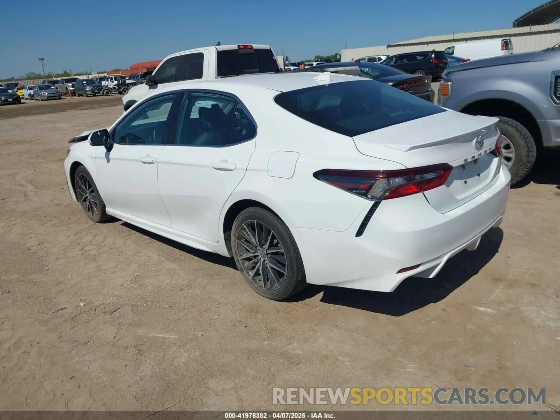 3 Photograph of a damaged car 4T1G11AK8RU876981 TOYOTA CAMRY 2024