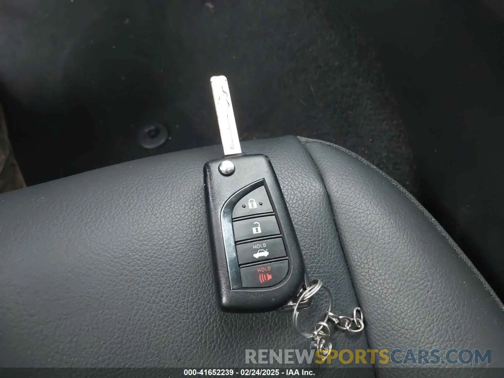 11 Фотография поврежденного автомобиля 4T1G11AK9RU236794 TOYOTA CAMRY 2024