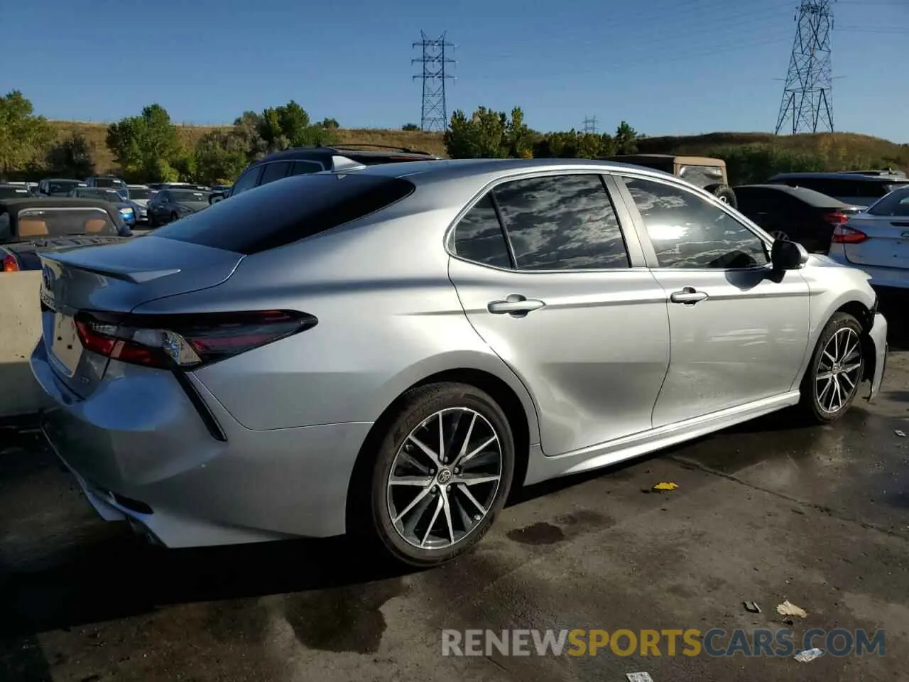 3 Фотография поврежденного автомобиля 4T1G11AK9RU874334 TOYOTA CAMRY 2024