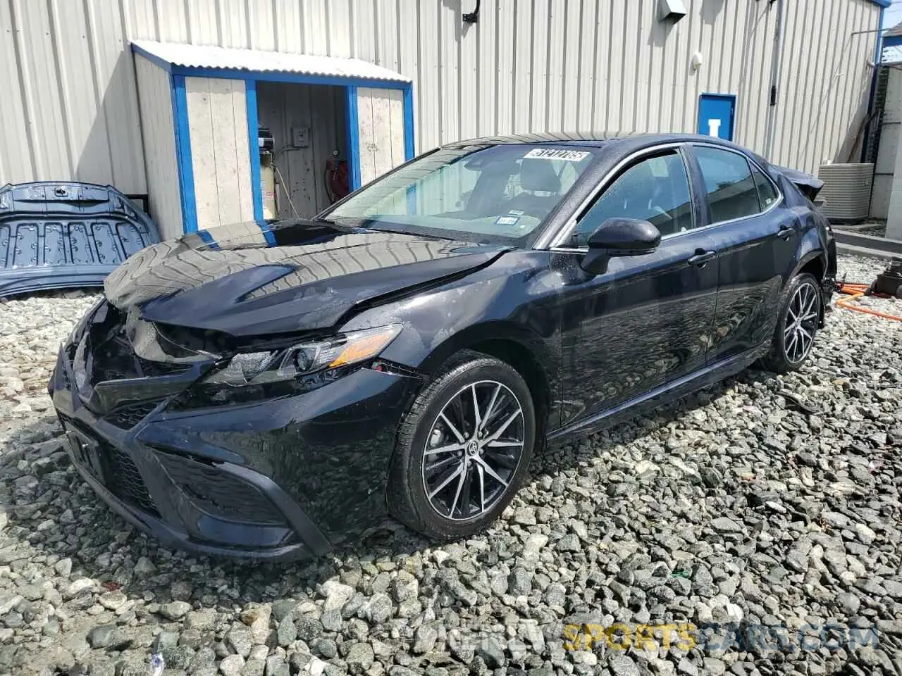 1 Photograph of a damaged car 4T1G11AK9RU892283 TOYOTA CAMRY 2024