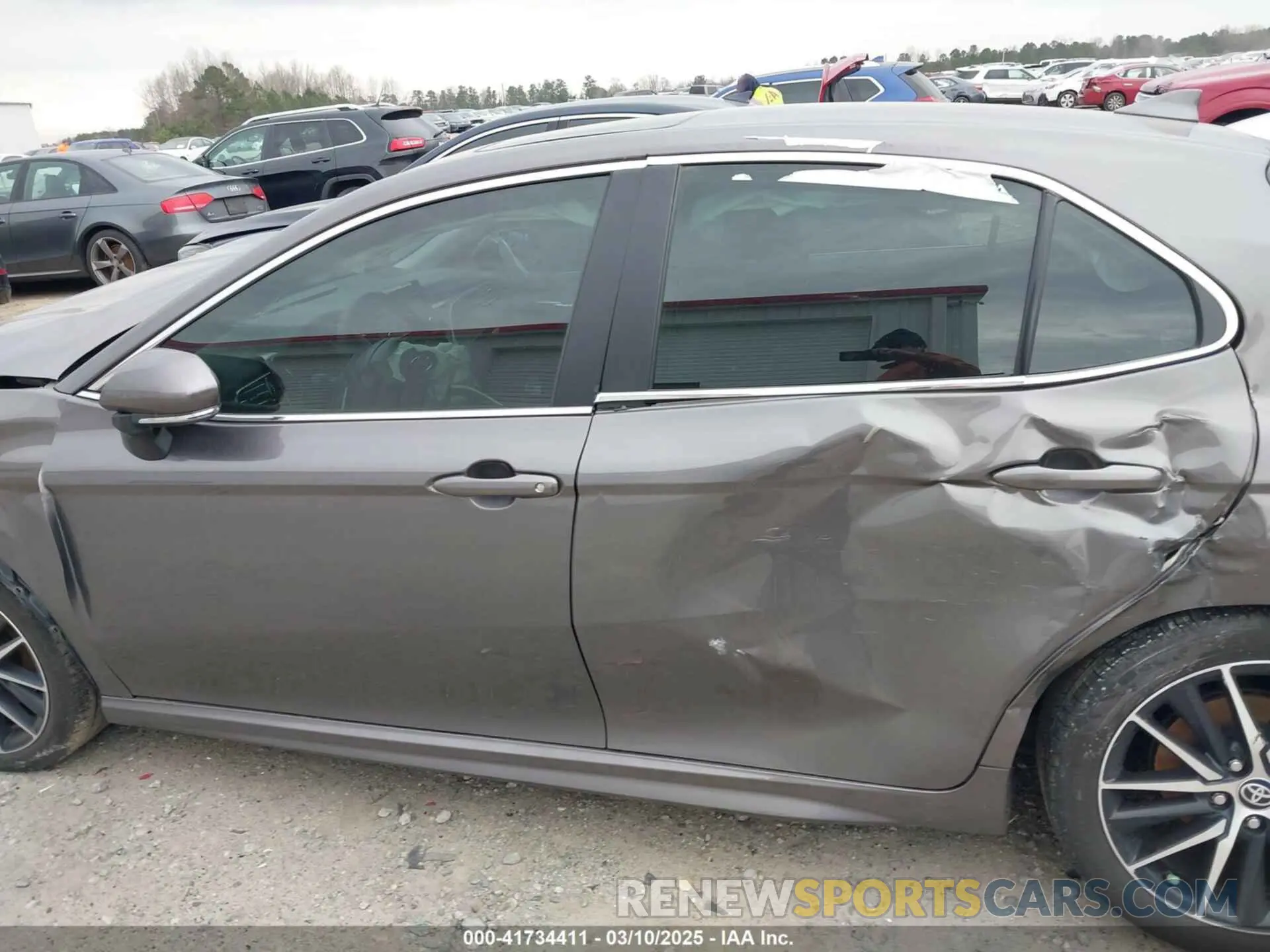 15 Photograph of a damaged car 4T1G11AK9RU918896 TOYOTA CAMRY 2024
