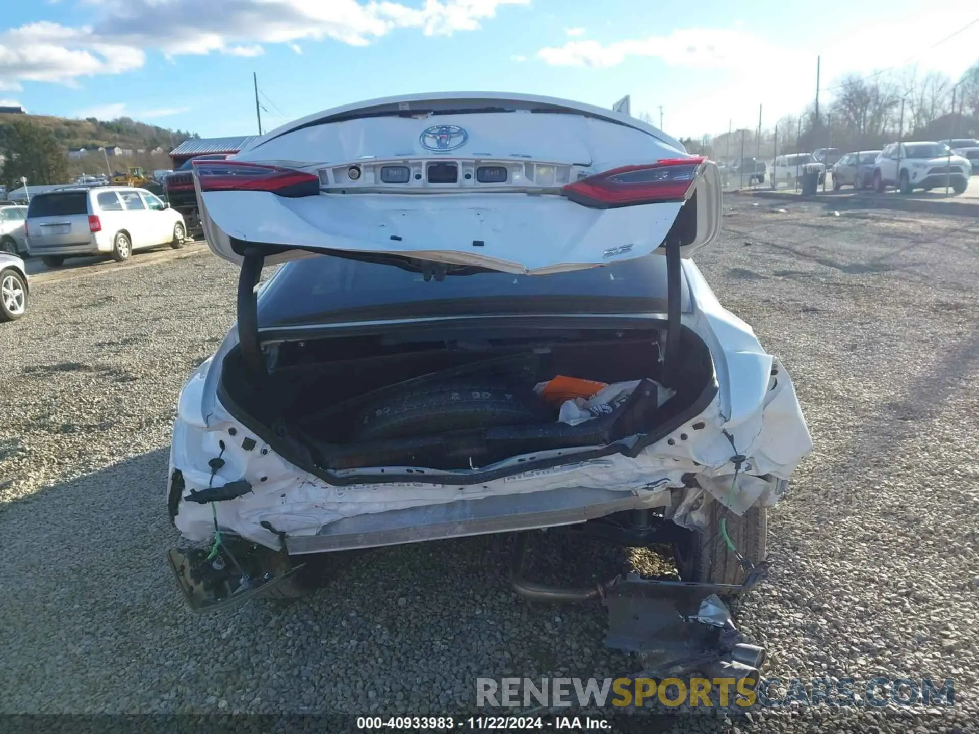16 Фотография поврежденного автомобиля 4T1G11AKXRU245665 TOYOTA CAMRY 2024