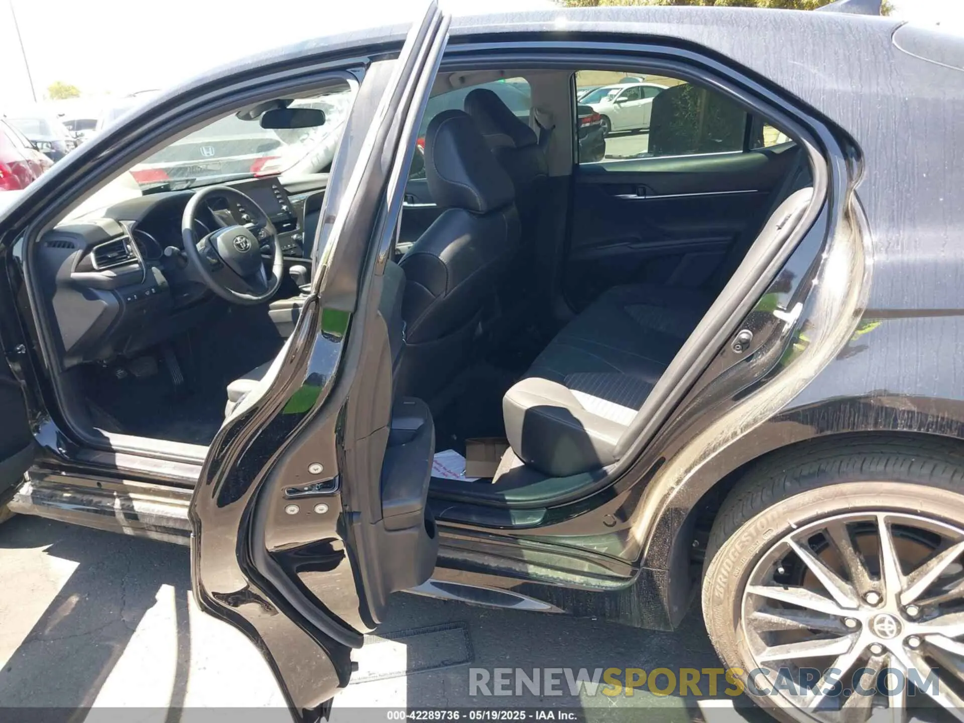 8 Photograph of a damaged car 4T1G11AKXRU260733 TOYOTA CAMRY 2024
