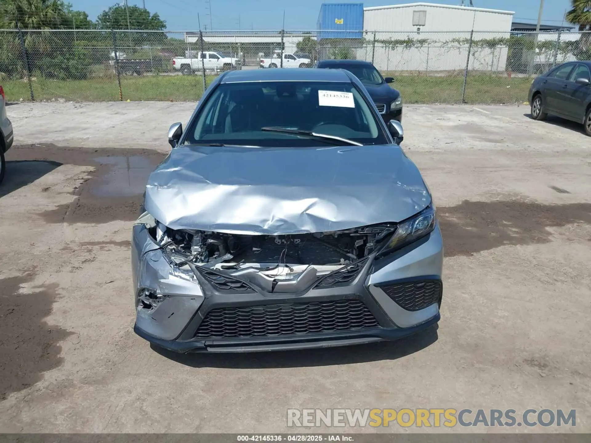 12 Фотография поврежденного автомобиля 4T1G11AKXRU858255 TOYOTA CAMRY 2024