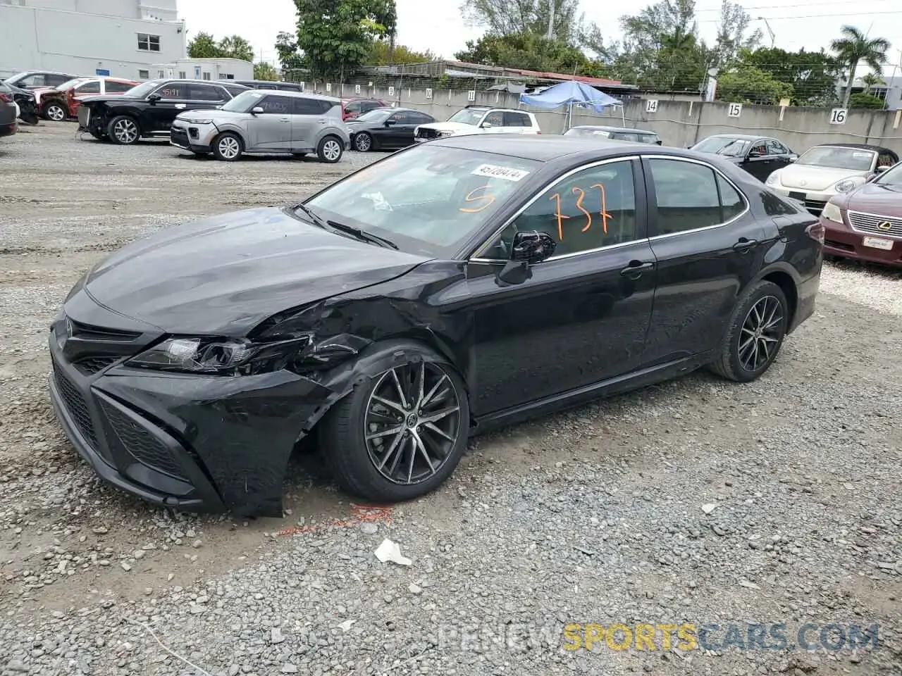 1 Photograph of a damaged car 4T1G11AKXRU887786 TOYOTA CAMRY 2024