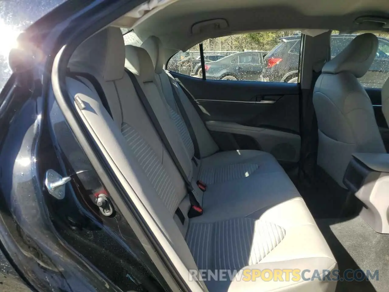 10 Фотография поврежденного автомобиля 4T1G11AKXRU895371 TOYOTA CAMRY 2024