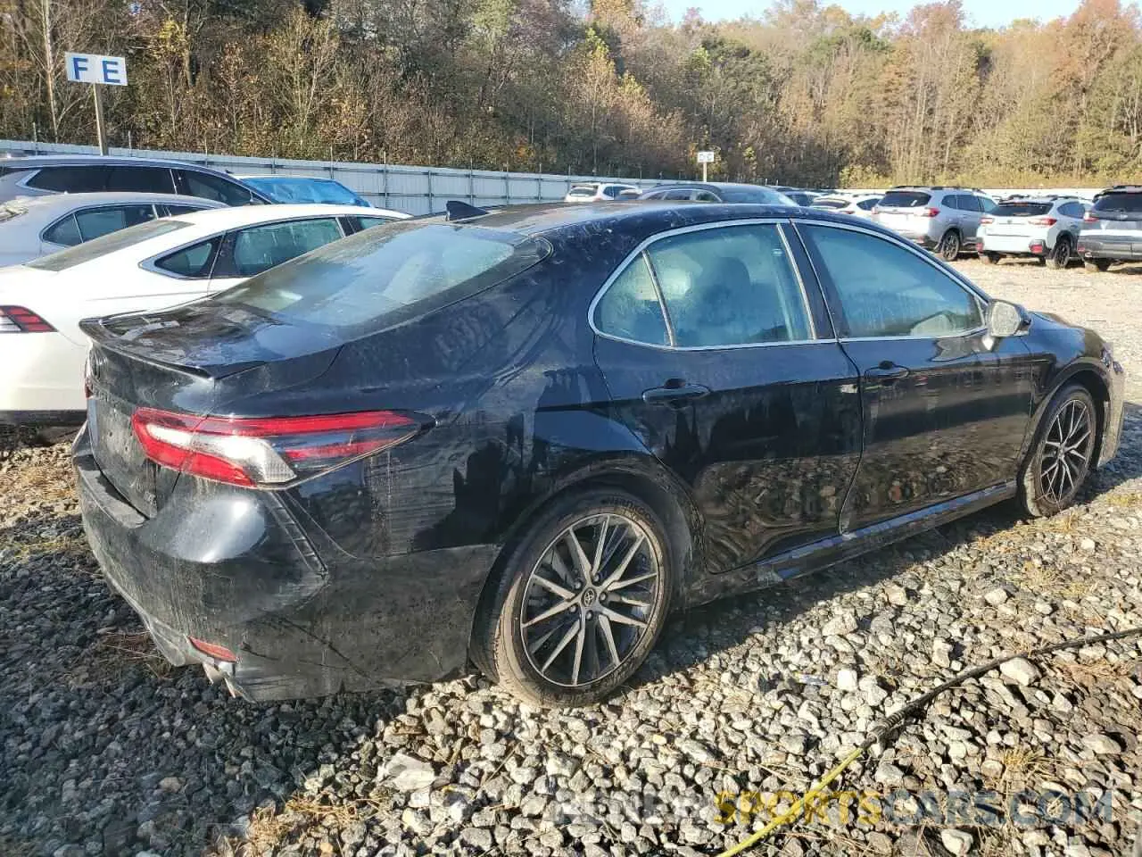 3 Photograph of a damaged car 4T1G11AKXRU895791 TOYOTA CAMRY 2024