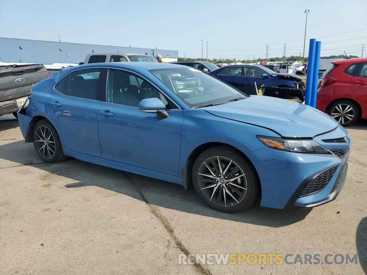 4 Фотография поврежденного автомобиля 4T1G11BK0RU129485 TOYOTA CAMRY 2024