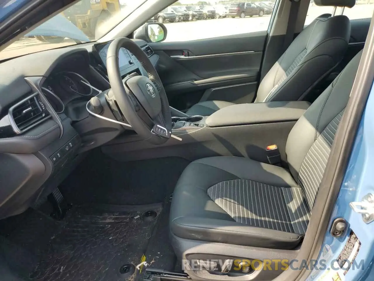 7 Фотография поврежденного автомобиля 4T1G11BK0RU129485 TOYOTA CAMRY 2024