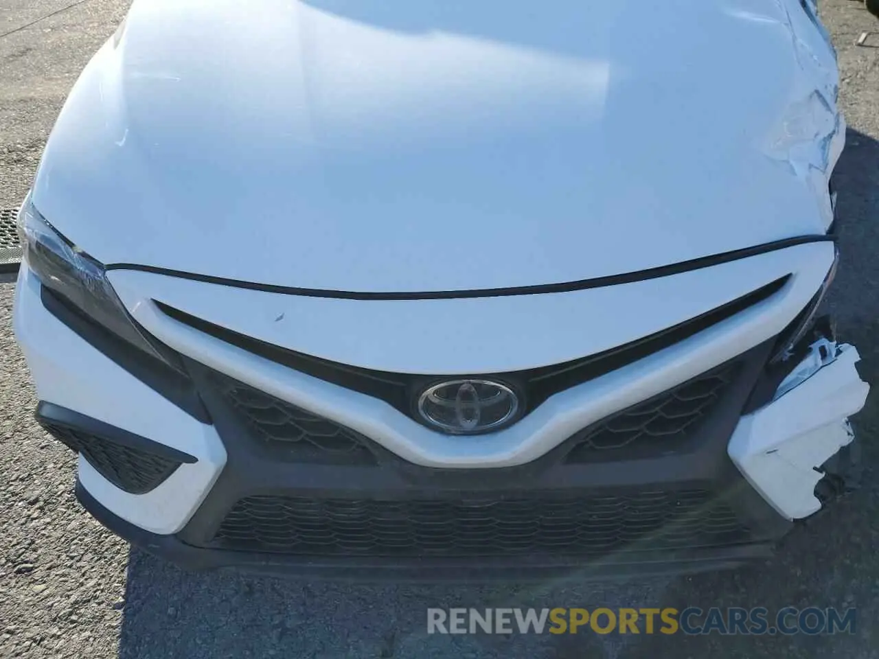 11 Photograph of a damaged car 4T1G11BK2RU115944 TOYOTA CAMRY 2024
