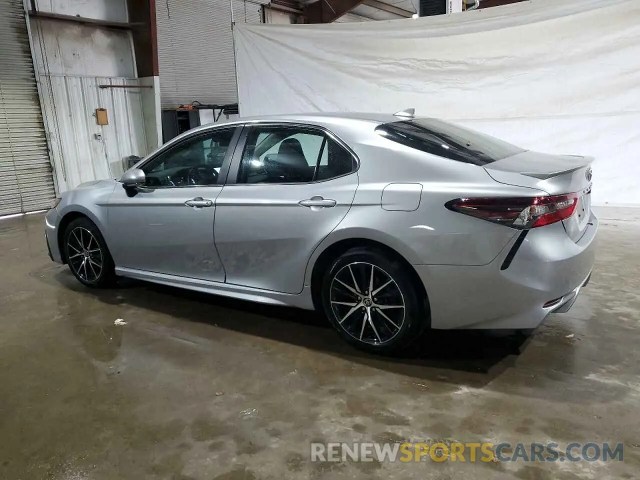 2 Фотография поврежденного автомобиля 4T1G11BK3RU123339 TOYOTA CAMRY 2024