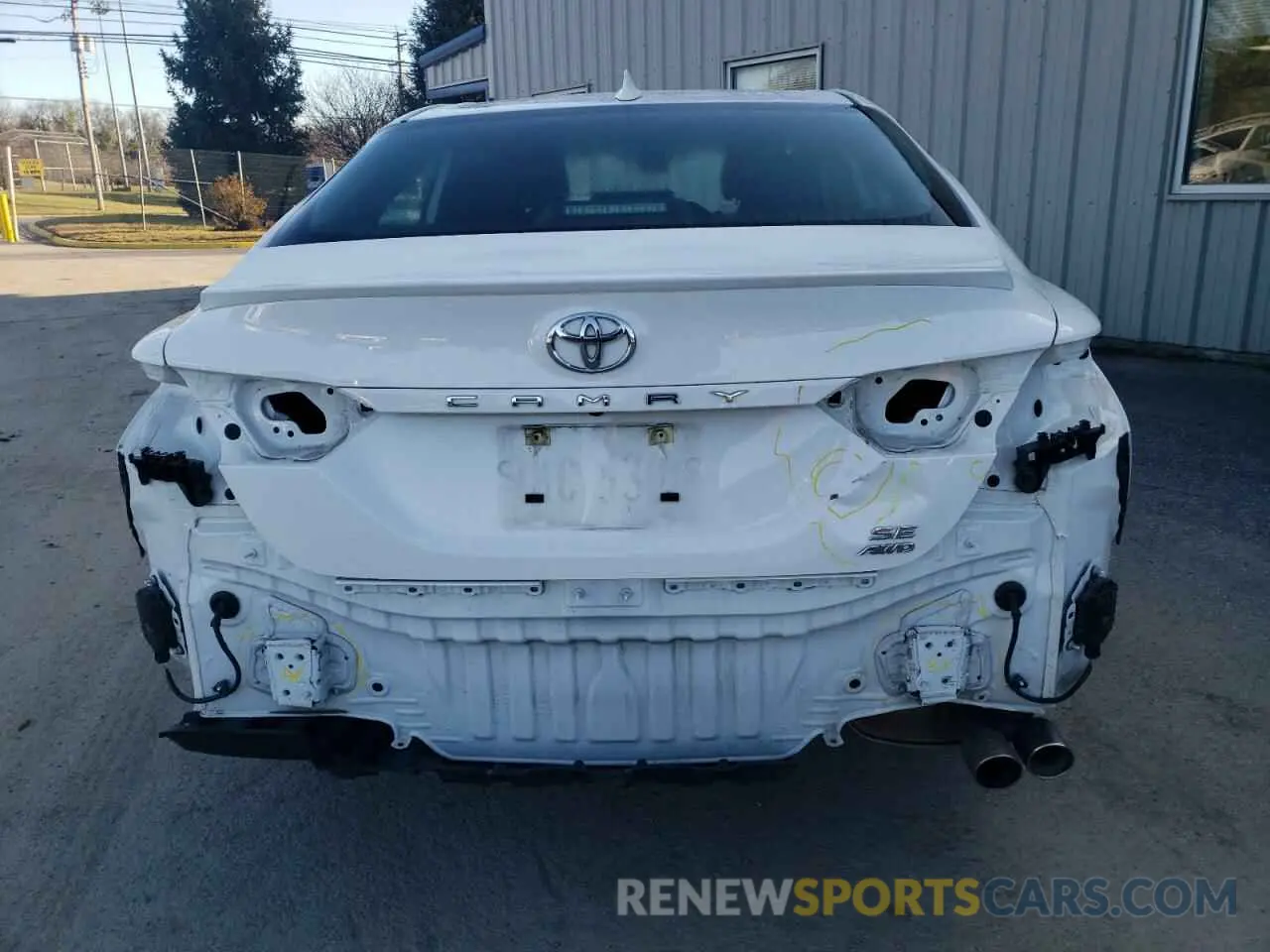 6 Фотография поврежденного автомобиля 4T1G11BK7RU117821 TOYOTA CAMRY 2024