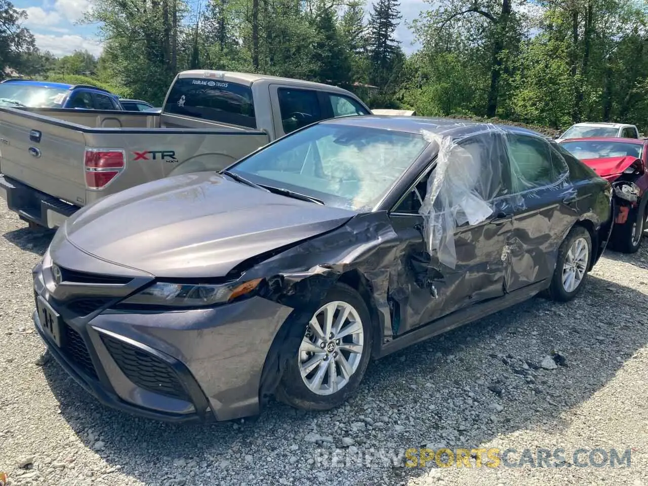 1 Photograph of a damaged car 4T1G11BK7RU127569 TOYOTA CAMRY 2024