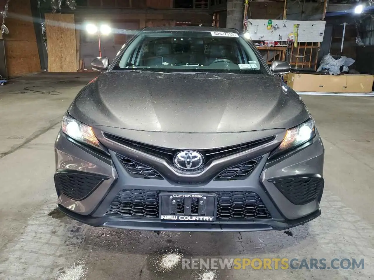 5 Photograph of a damaged car 4T1G11BK9RU115780 TOYOTA CAMRY 2024