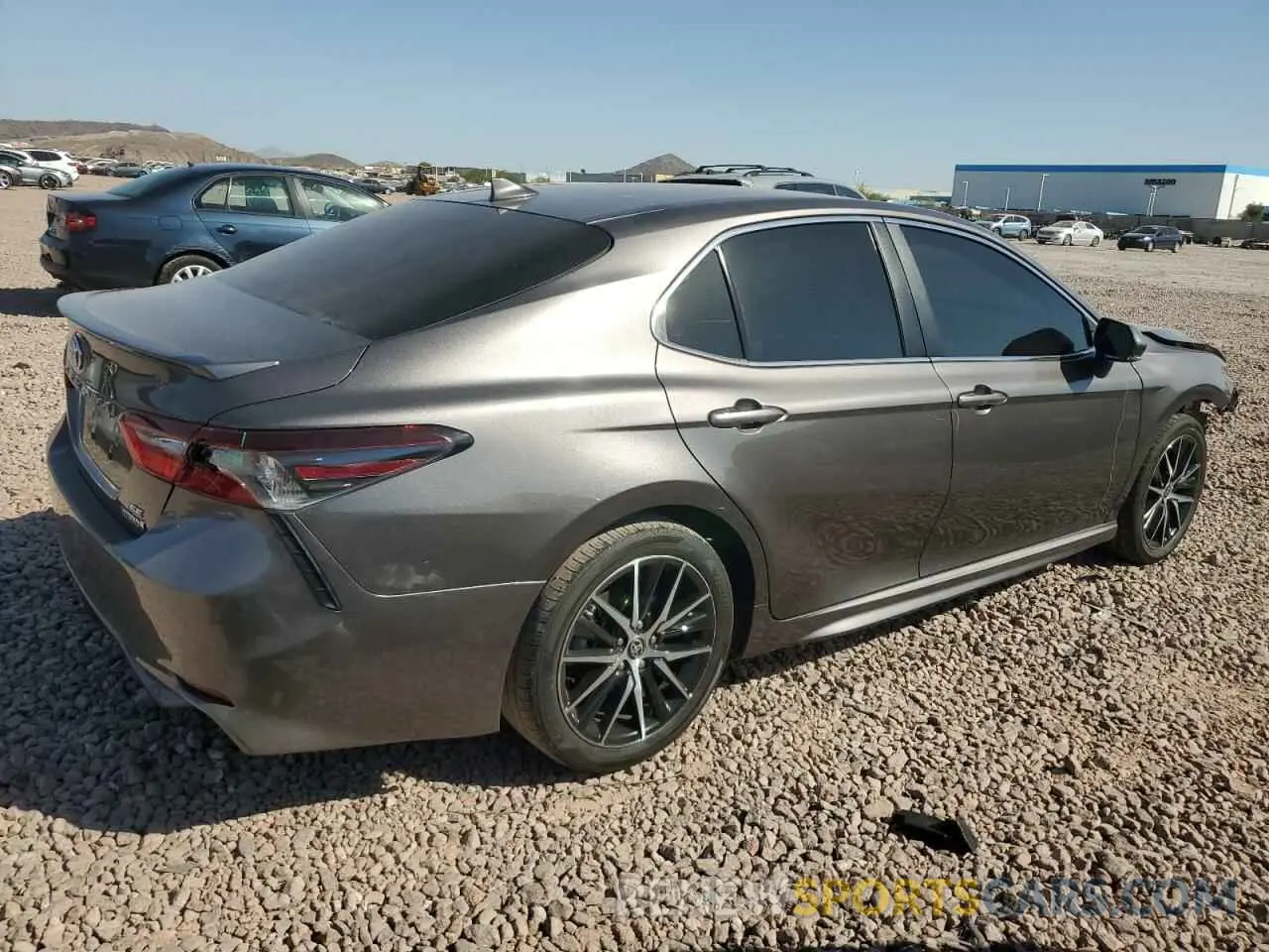 3 Фотография поврежденного автомобиля 4T1G31AK0RU628878 TOYOTA CAMRY 2024