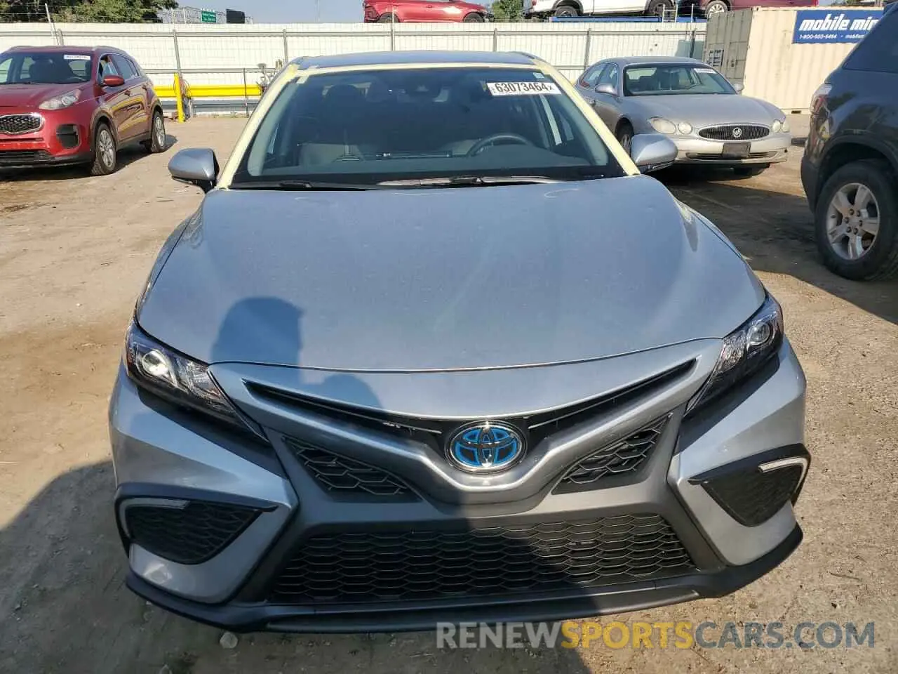 5 Photograph of a damaged car 4T1G31AK3RU624677 TOYOTA CAMRY 2024