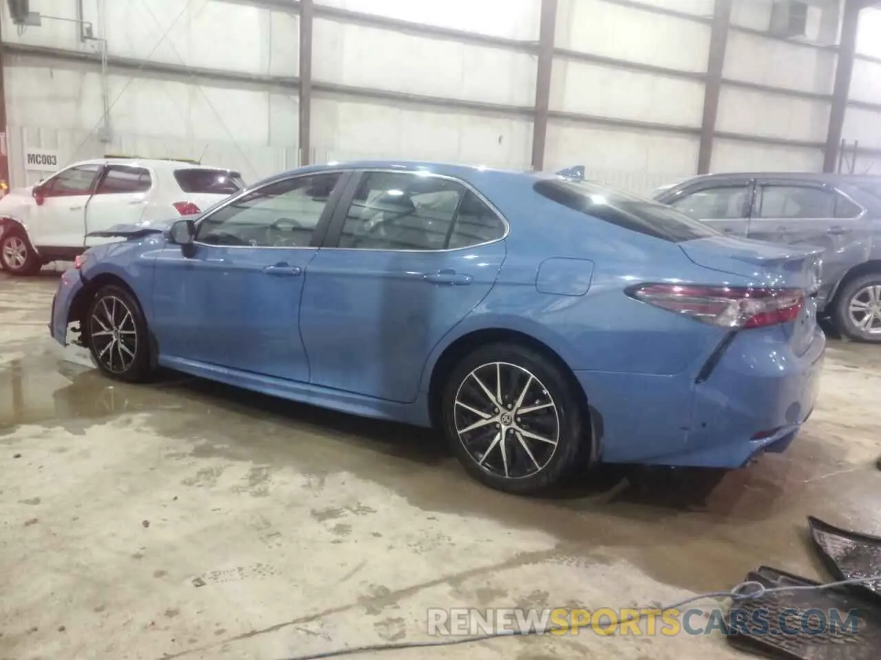 2 Photograph of a damaged car 4T1G31AK4RU071456 TOYOTA CAMRY 2024