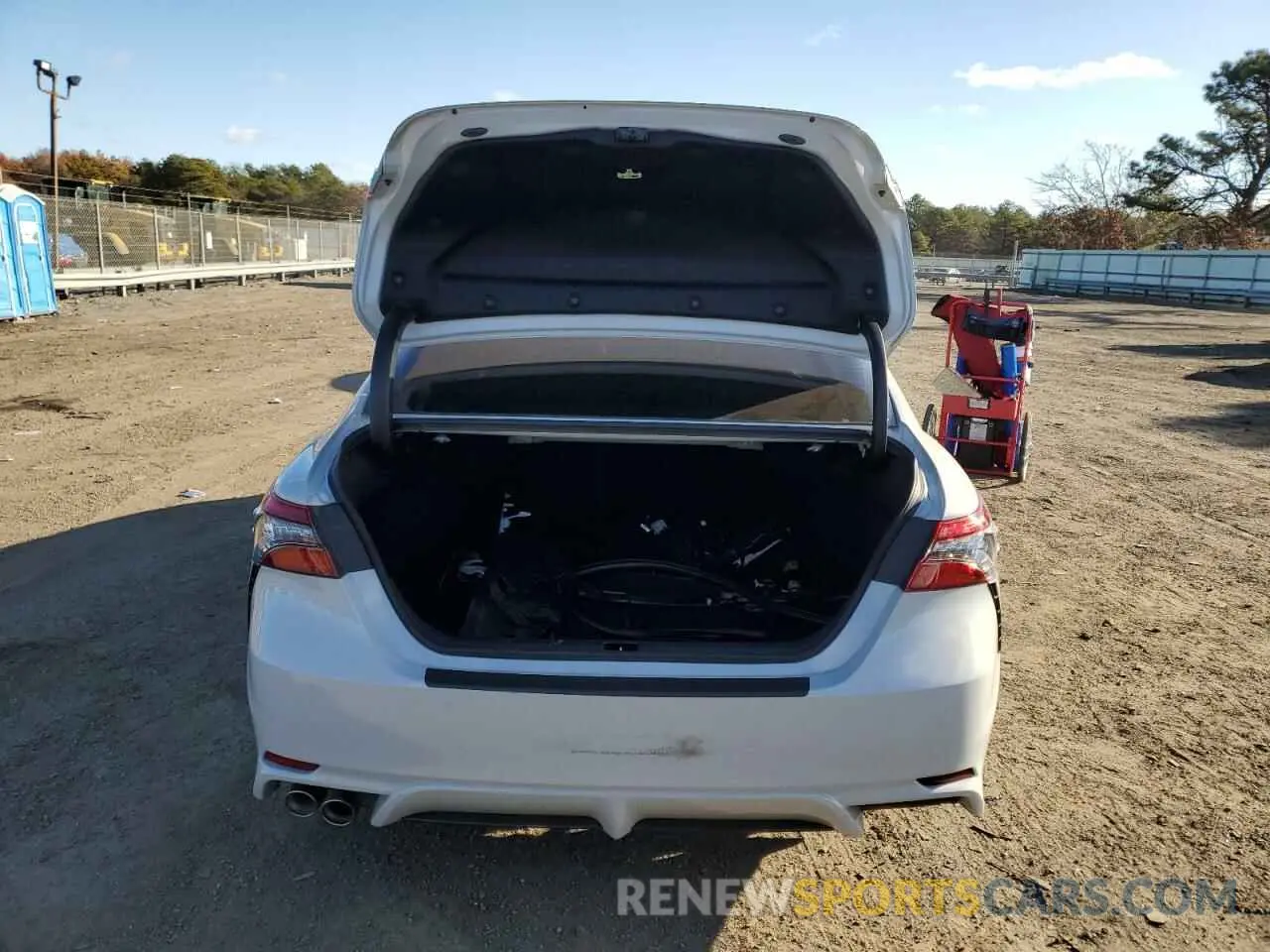 6 Photograph of a damaged car 4T1K31AK1RU061073 TOYOTA CAMRY 2024
