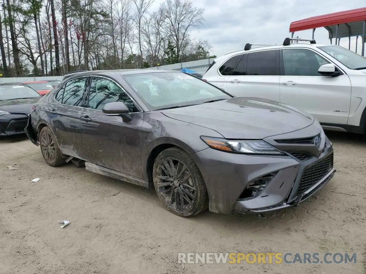 4 Photograph of a damaged car 4T1K31AK3RU069062 TOYOTA CAMRY 2024
