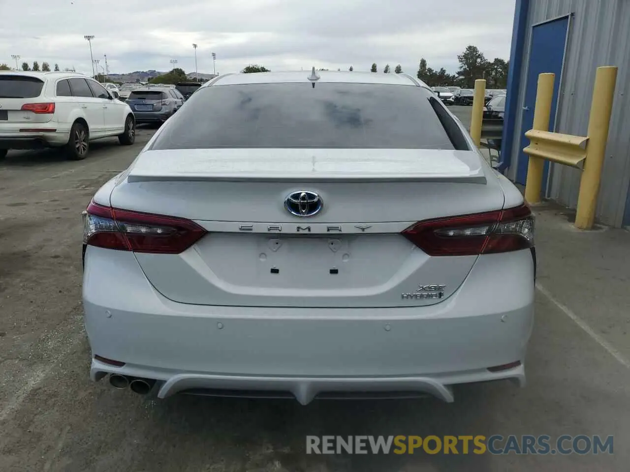 6 Фотография поврежденного автомобиля 4T1K31AK6RU064227 TOYOTA CAMRY 2024