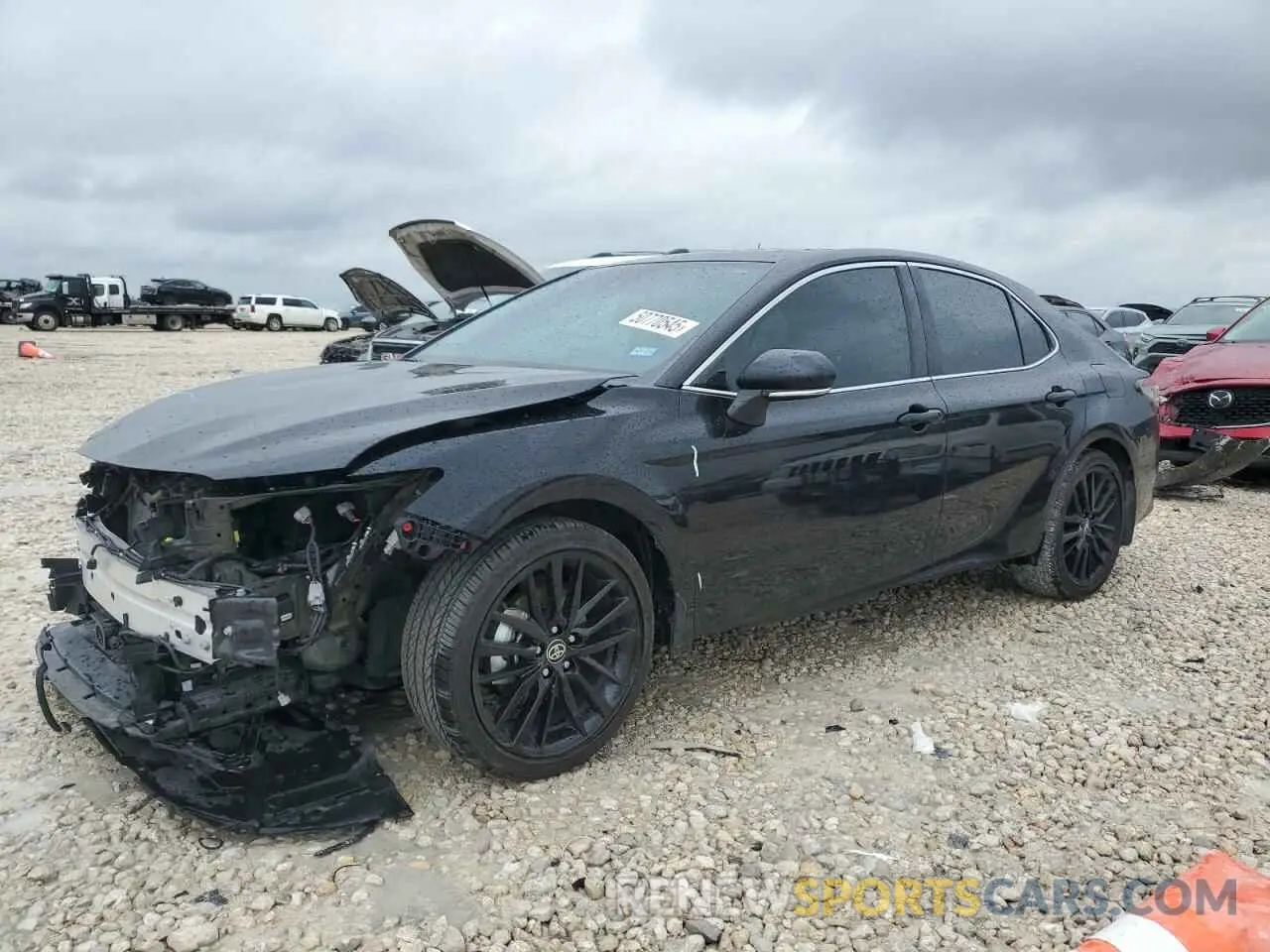 1 Photograph of a damaged car 4T1K31AK6RU066804 TOYOTA CAMRY 2024