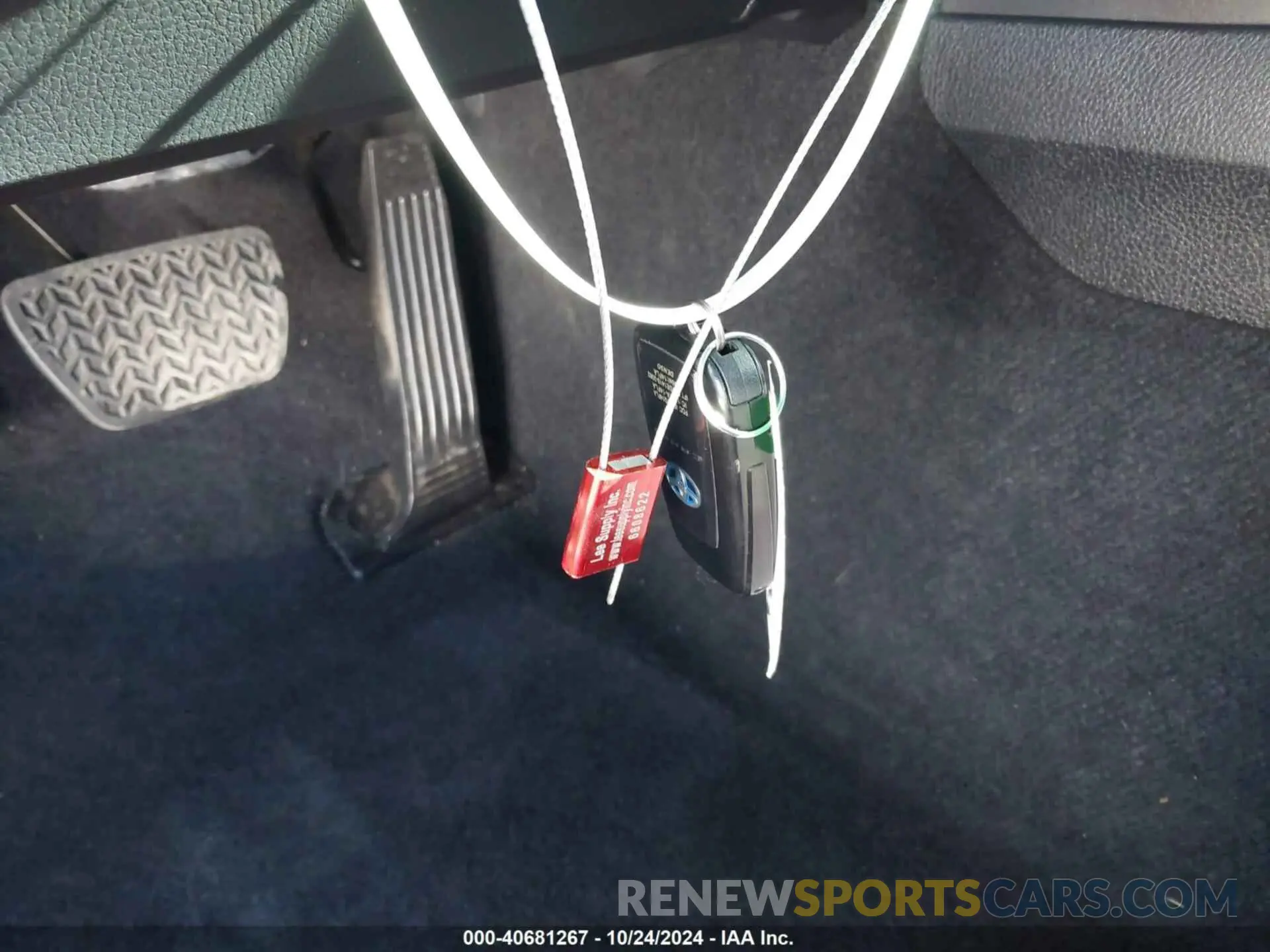 11 Photograph of a damaged car 4T1K31AK7RU069663 TOYOTA CAMRY 2024