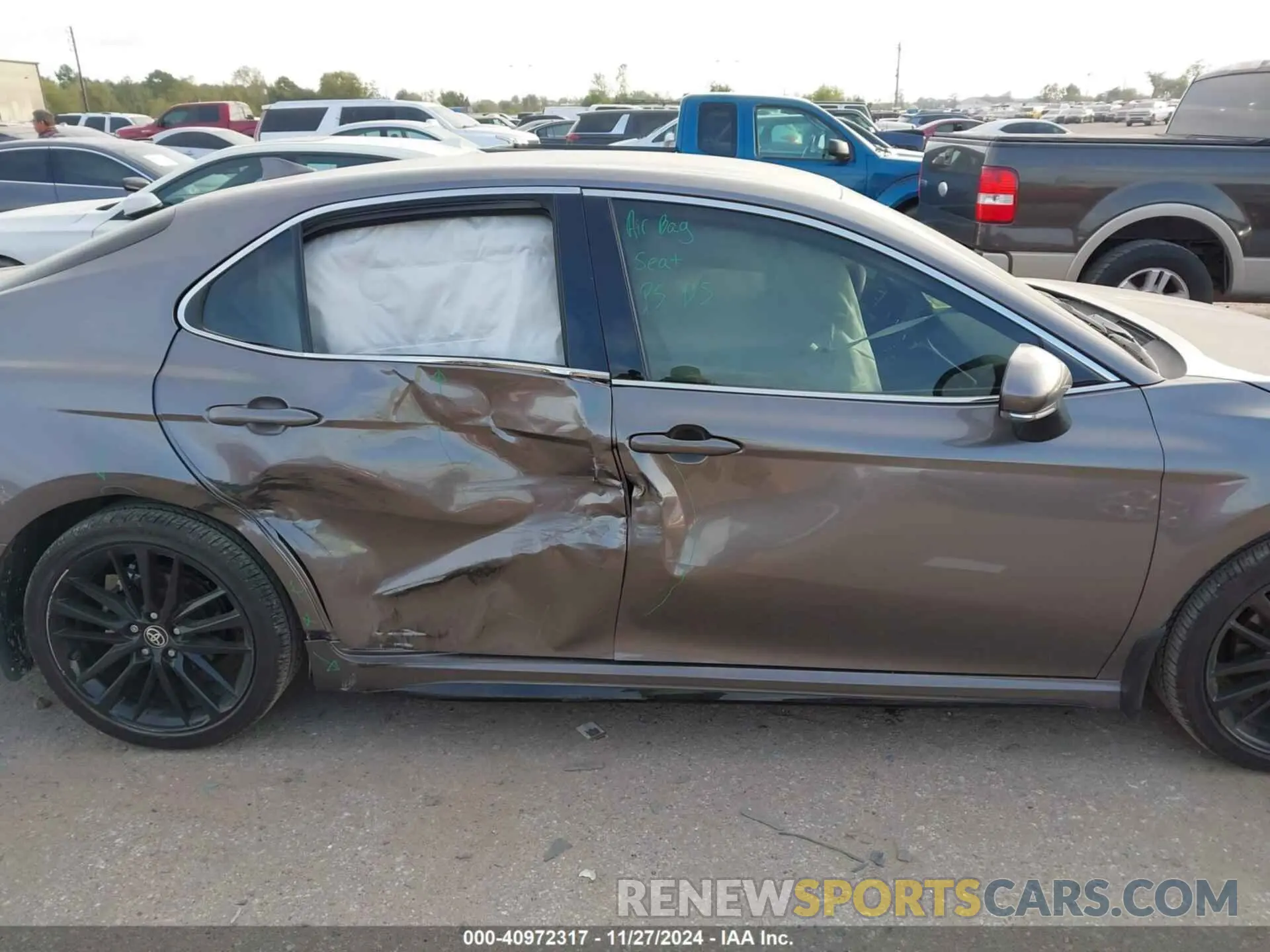 13 Photograph of a damaged car 4T1K61AK0RU258226 TOYOTA CAMRY 2024