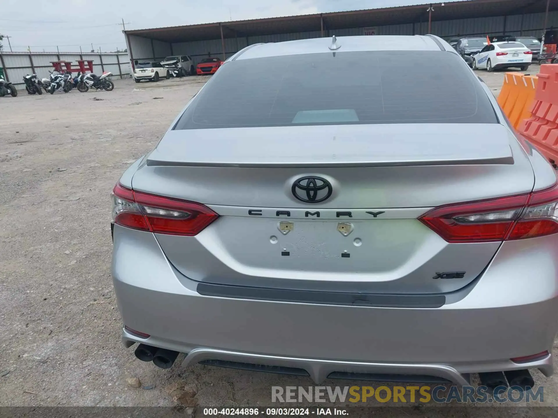 16 Photograph of a damaged car 4T1K61AK0RU915963 TOYOTA CAMRY 2024