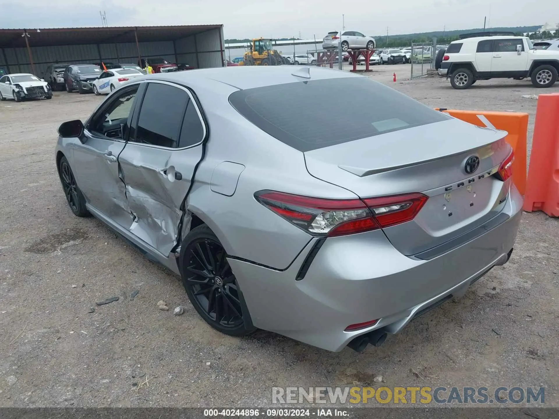 3 Photograph of a damaged car 4T1K61AK0RU915963 TOYOTA CAMRY 2024