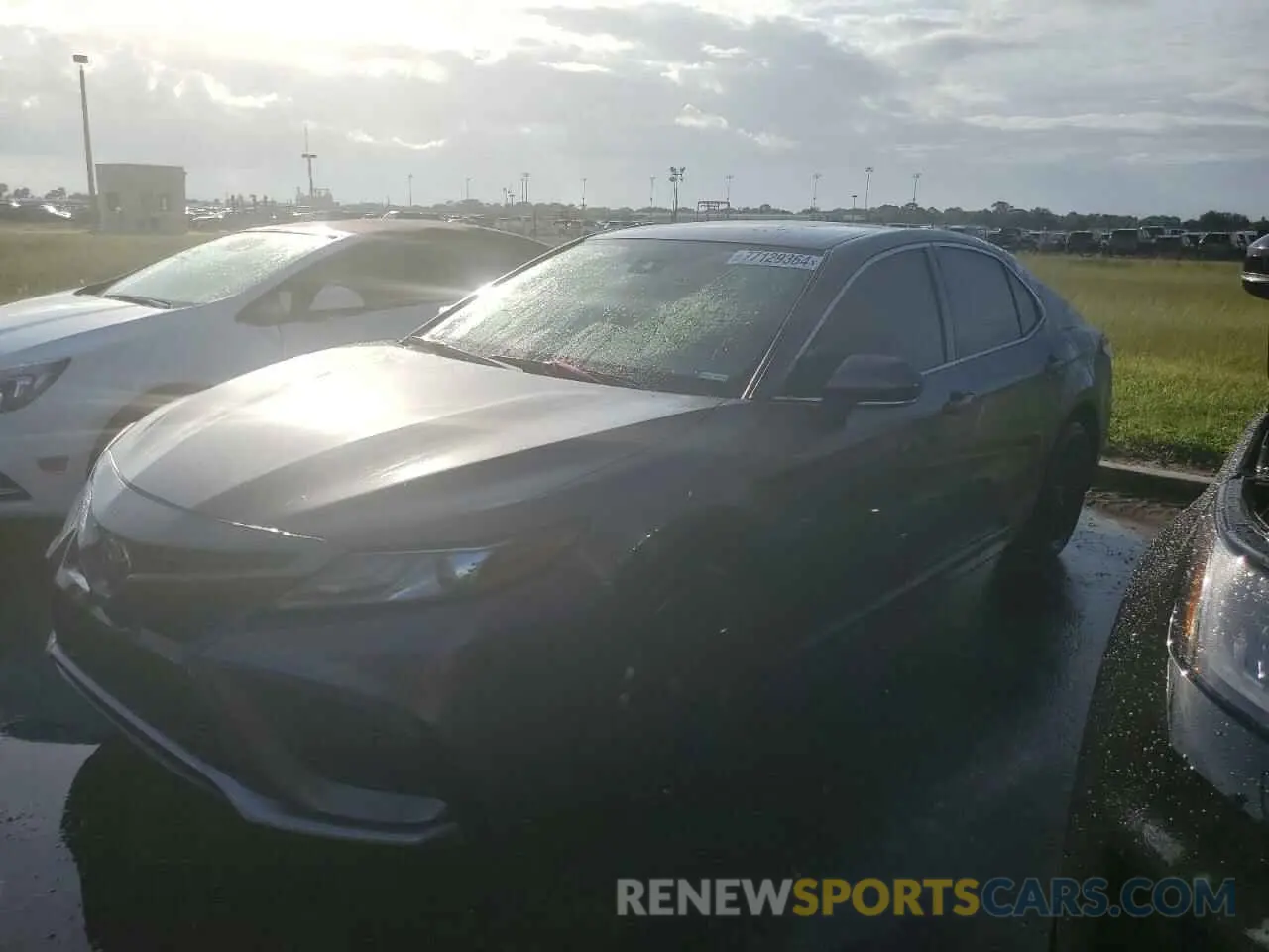 1 Photograph of a damaged car 4T1K61AK1RU884917 TOYOTA CAMRY 2024