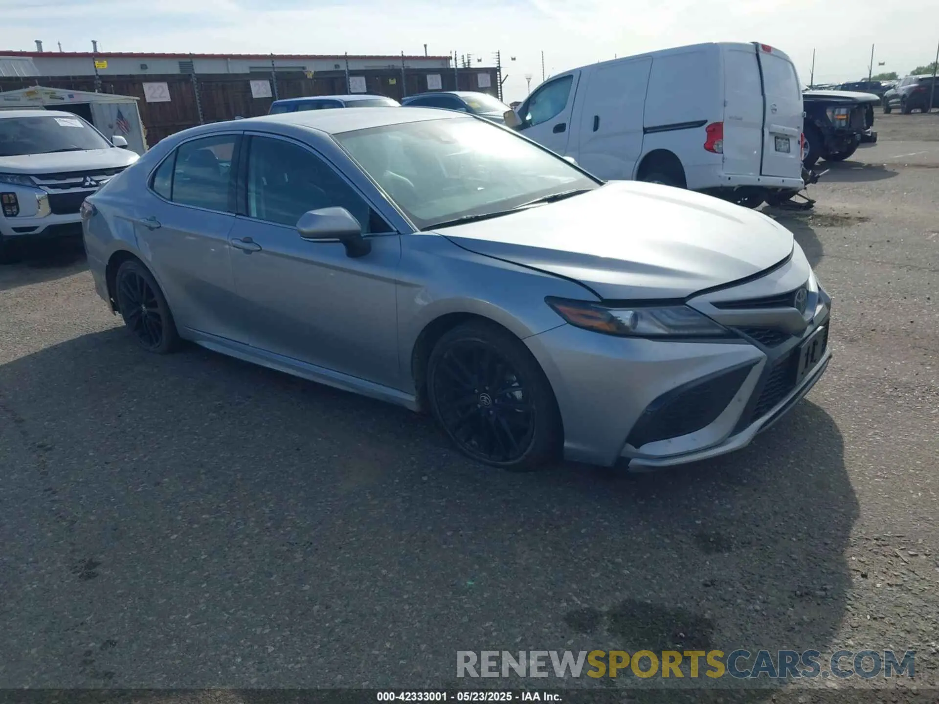 1 Photograph of a damaged car 4T1K61AK1RU896999 TOYOTA CAMRY 2024