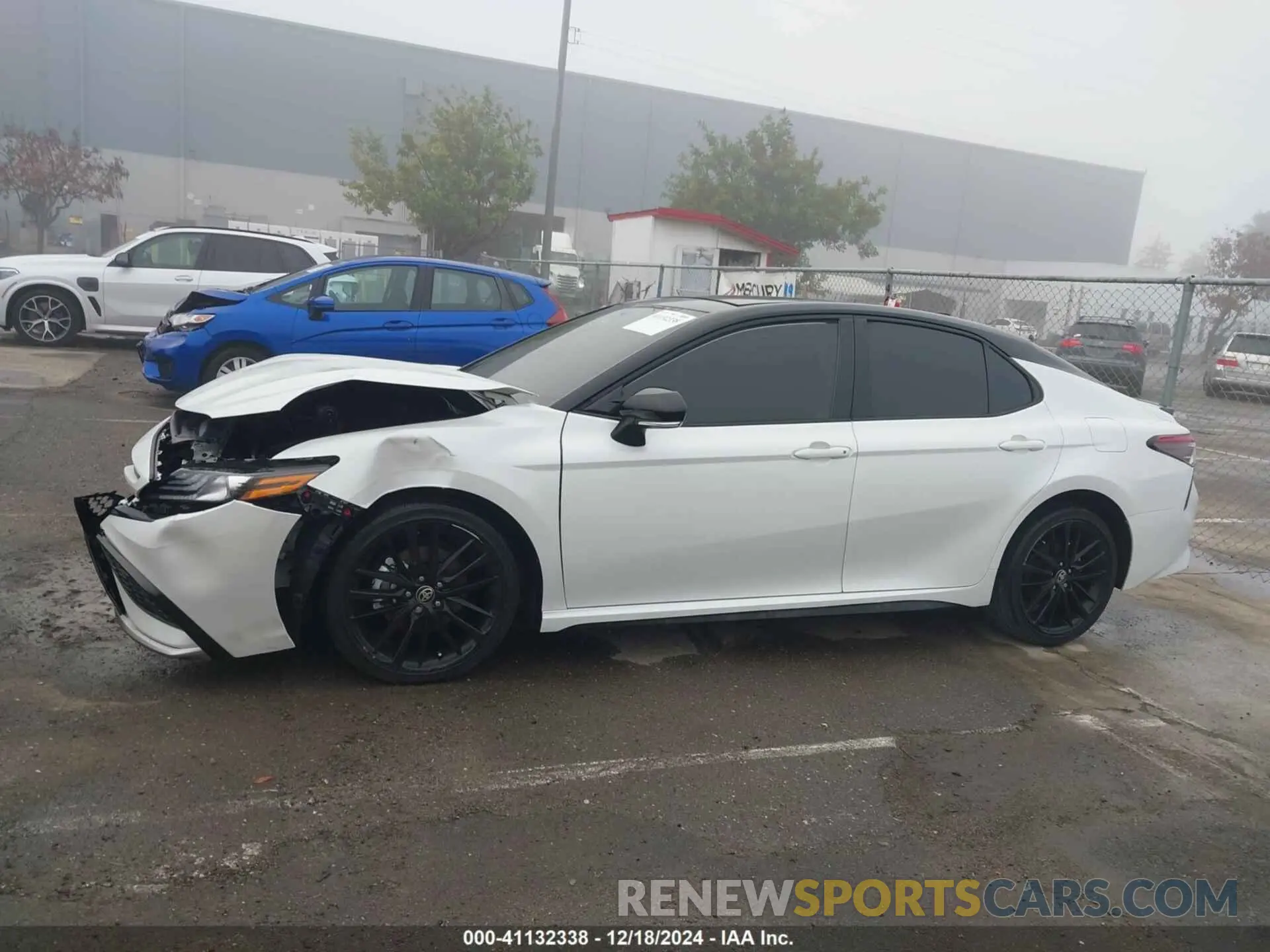 14 Фотография поврежденного автомобиля 4T1K61AK4RU232955 TOYOTA CAMRY 2024