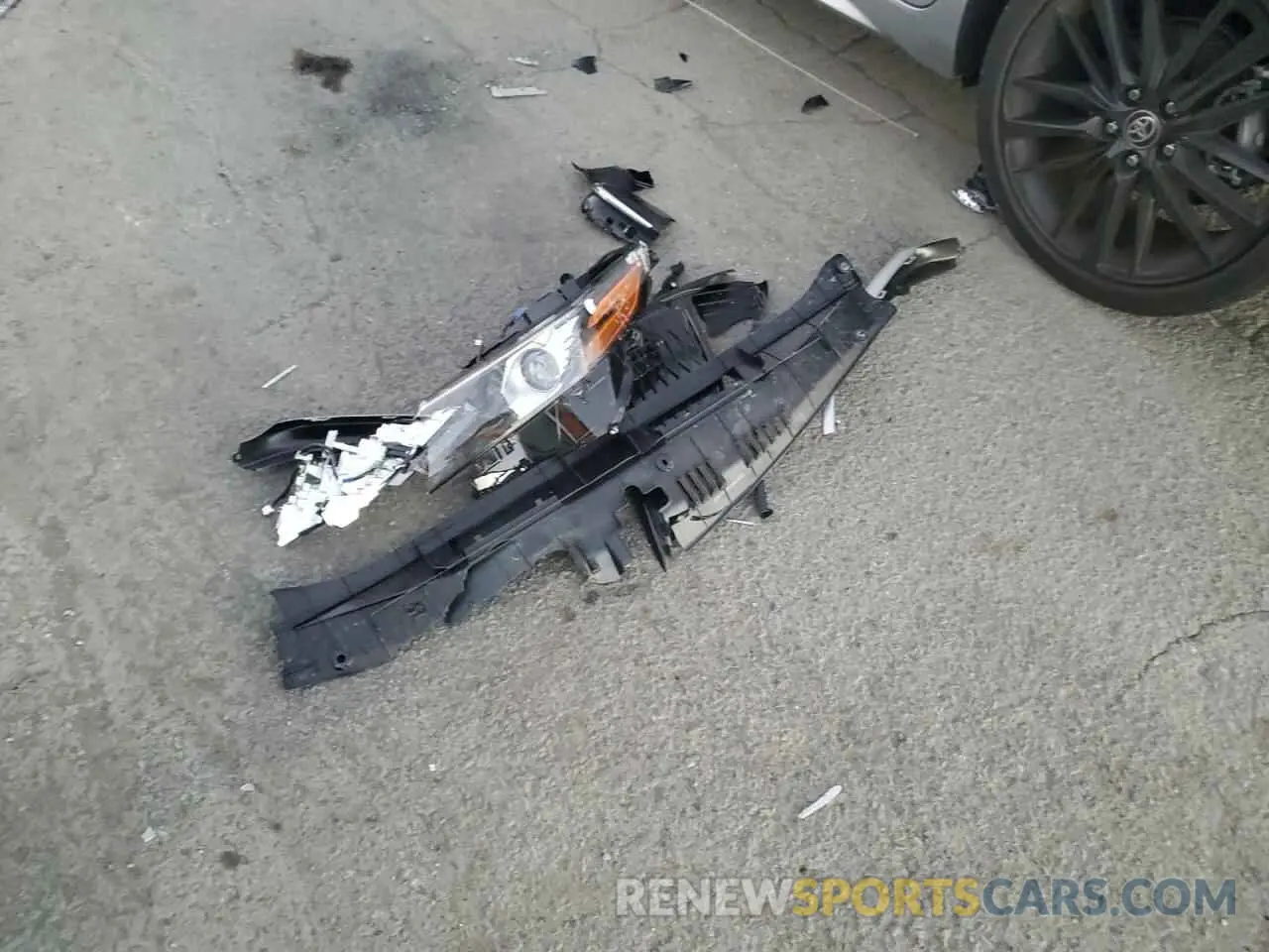 12 Фотография поврежденного автомобиля 4T1K61AK5RU257301 TOYOTA CAMRY 2024