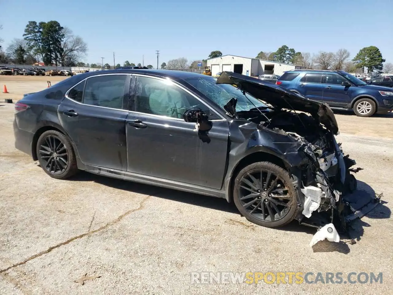 4 Photograph of a damaged car 4T1K61AK6RU261535 TOYOTA CAMRY 2024