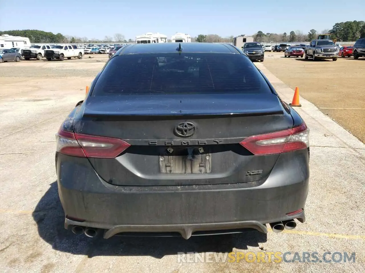 6 Photograph of a damaged car 4T1K61AK6RU261535 TOYOTA CAMRY 2024